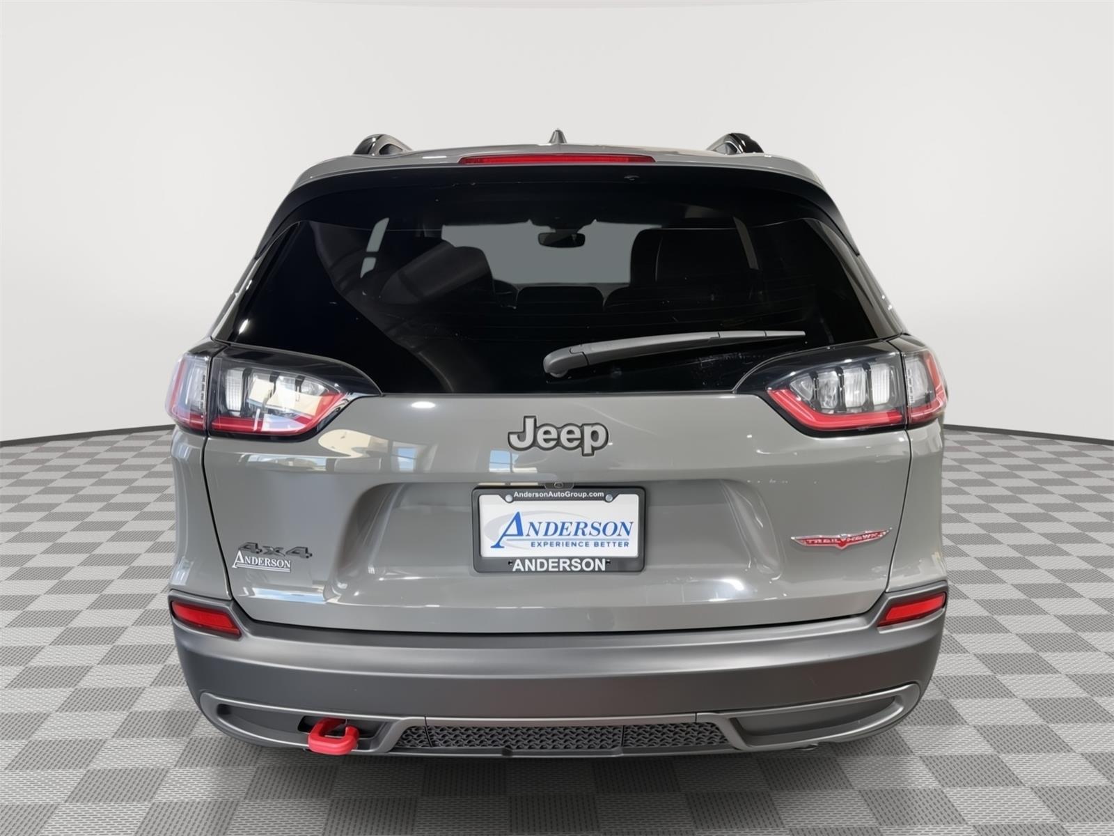 Vehicle photo 7