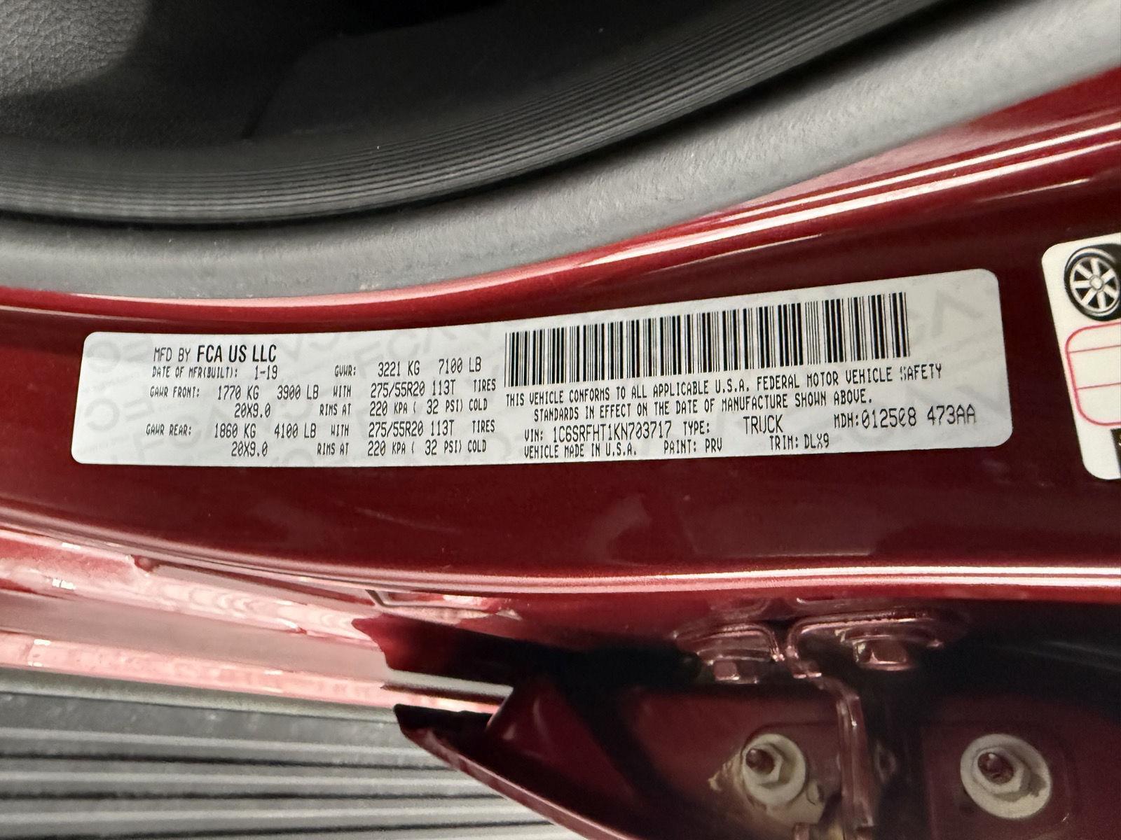 Vehicle photo 35