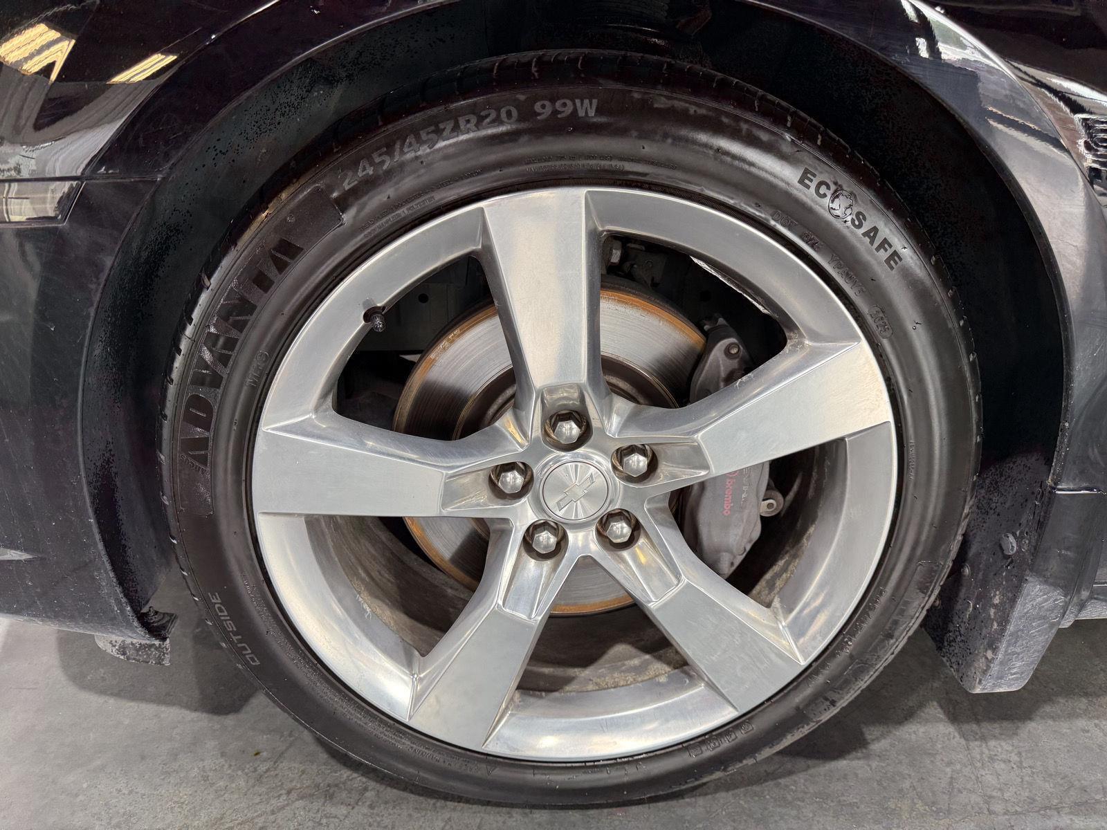 Vehicle photo 10