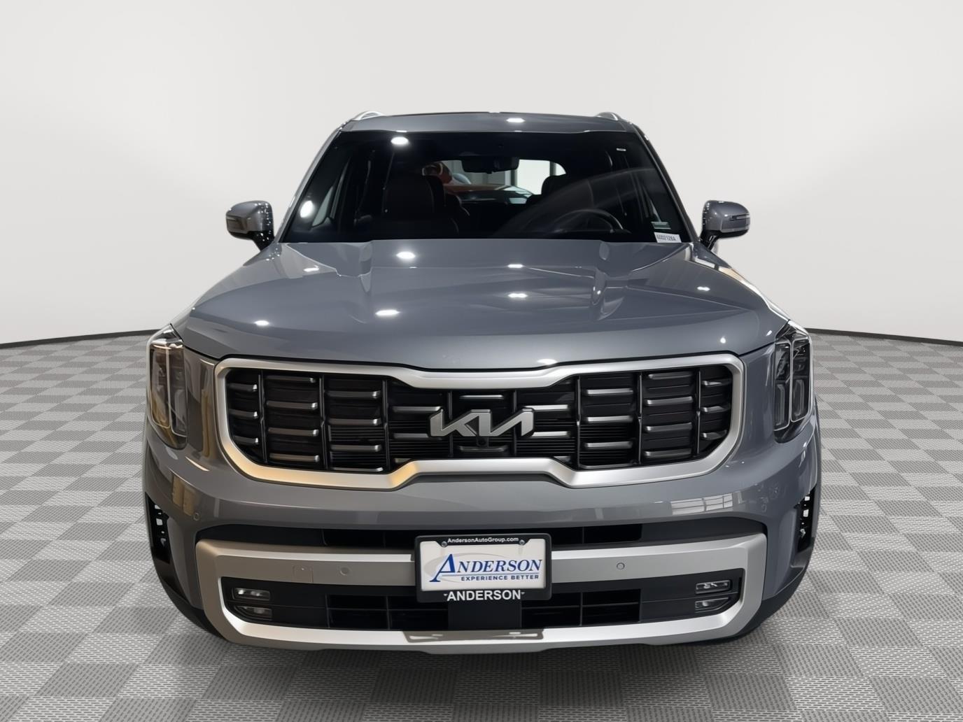 Vehicle photo 4