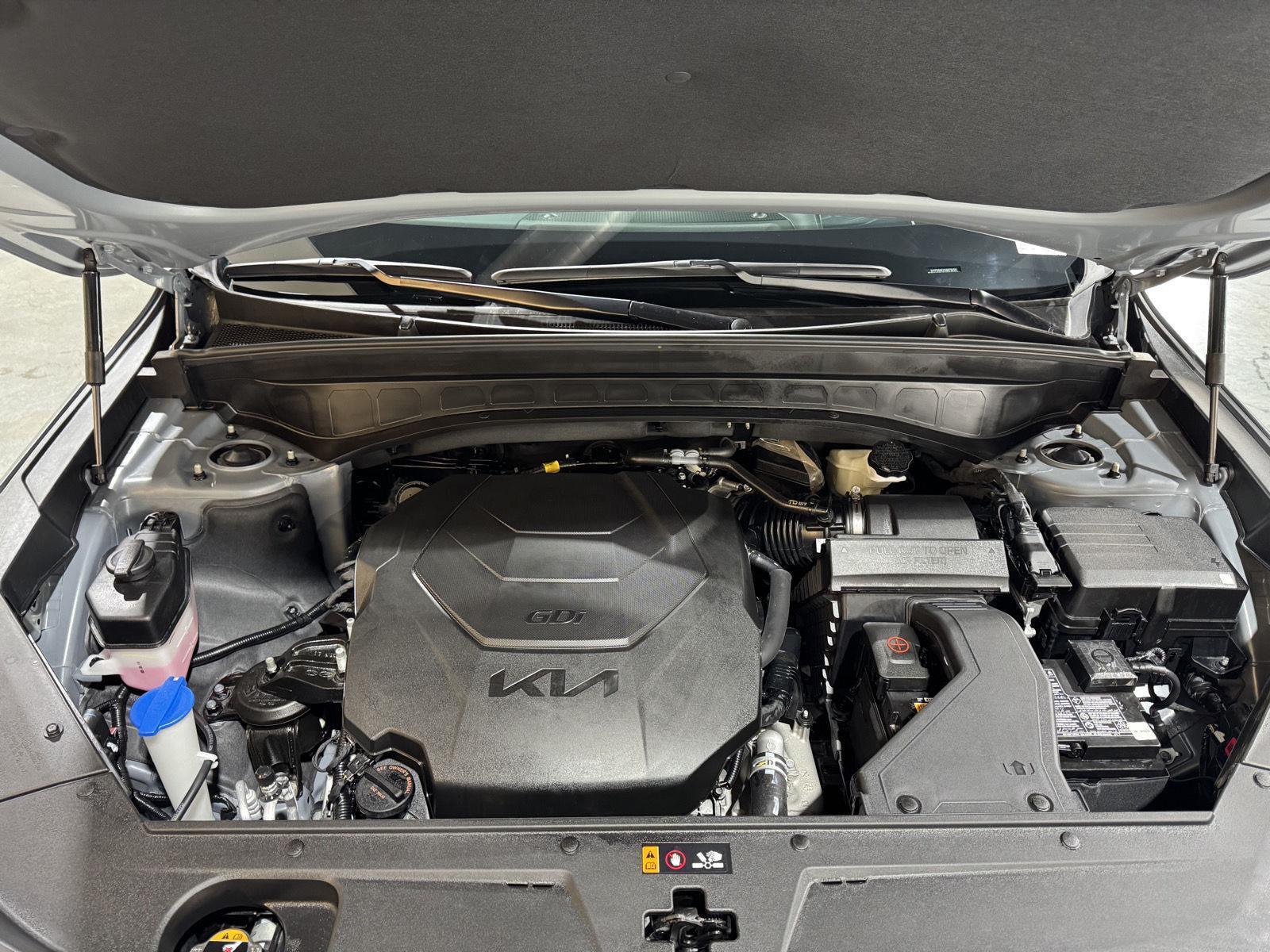 Vehicle photo 40