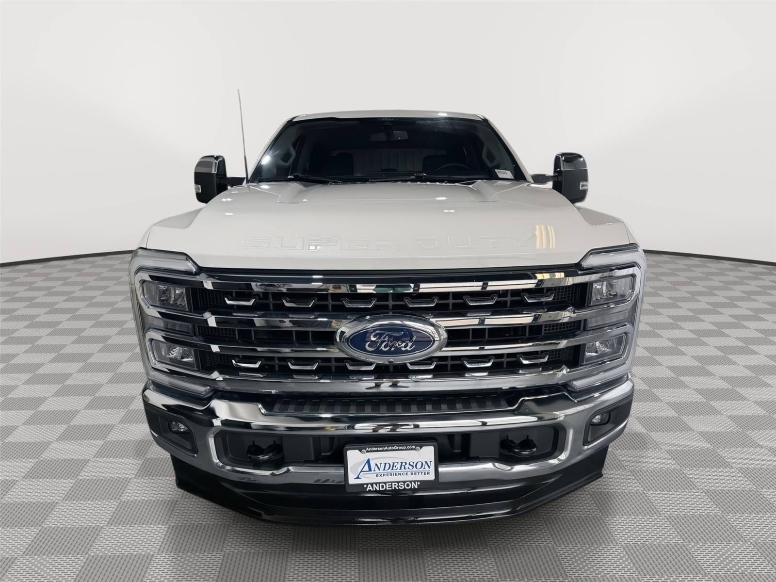 Vehicle photo 4