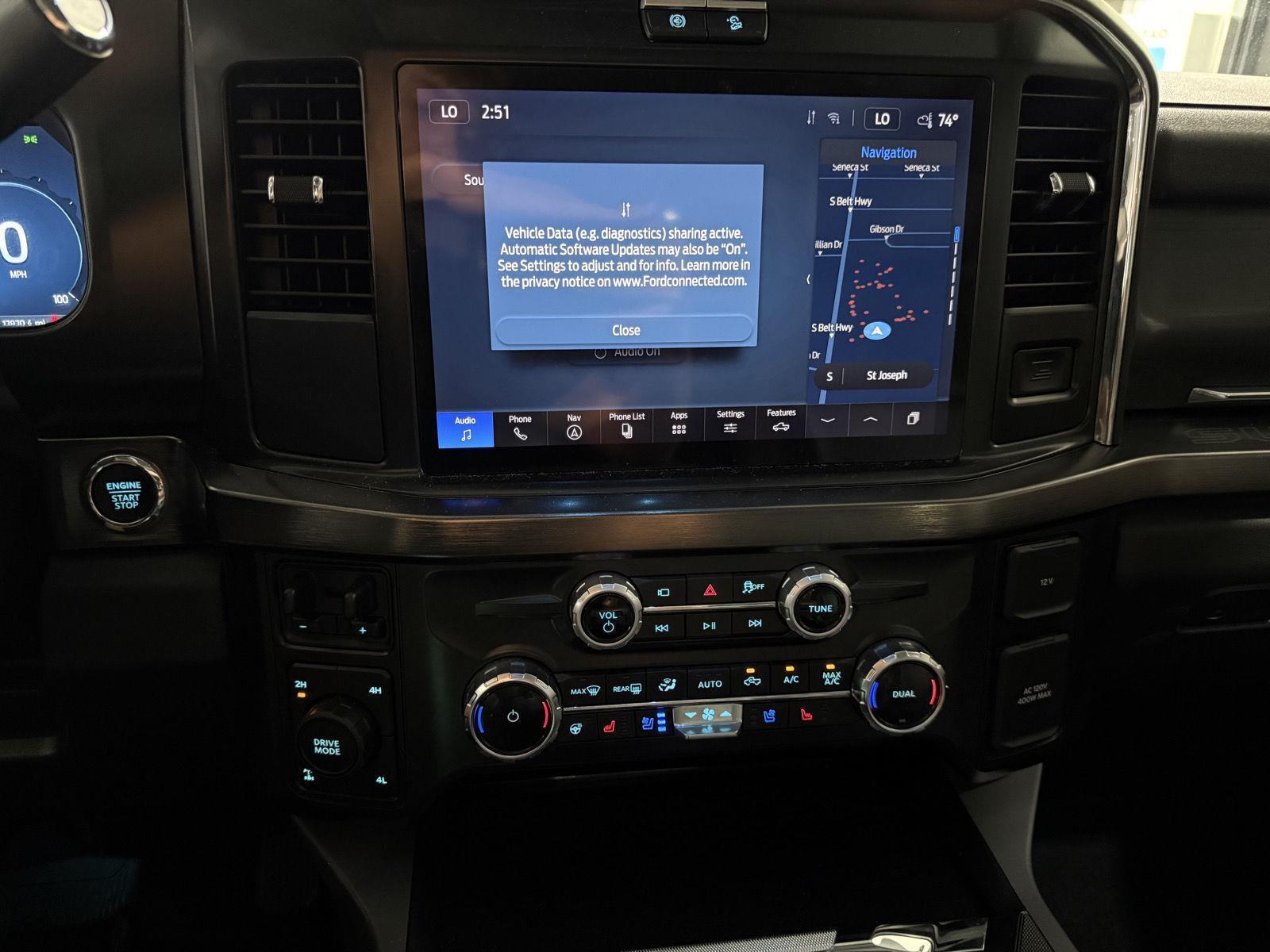 Vehicle photo 31