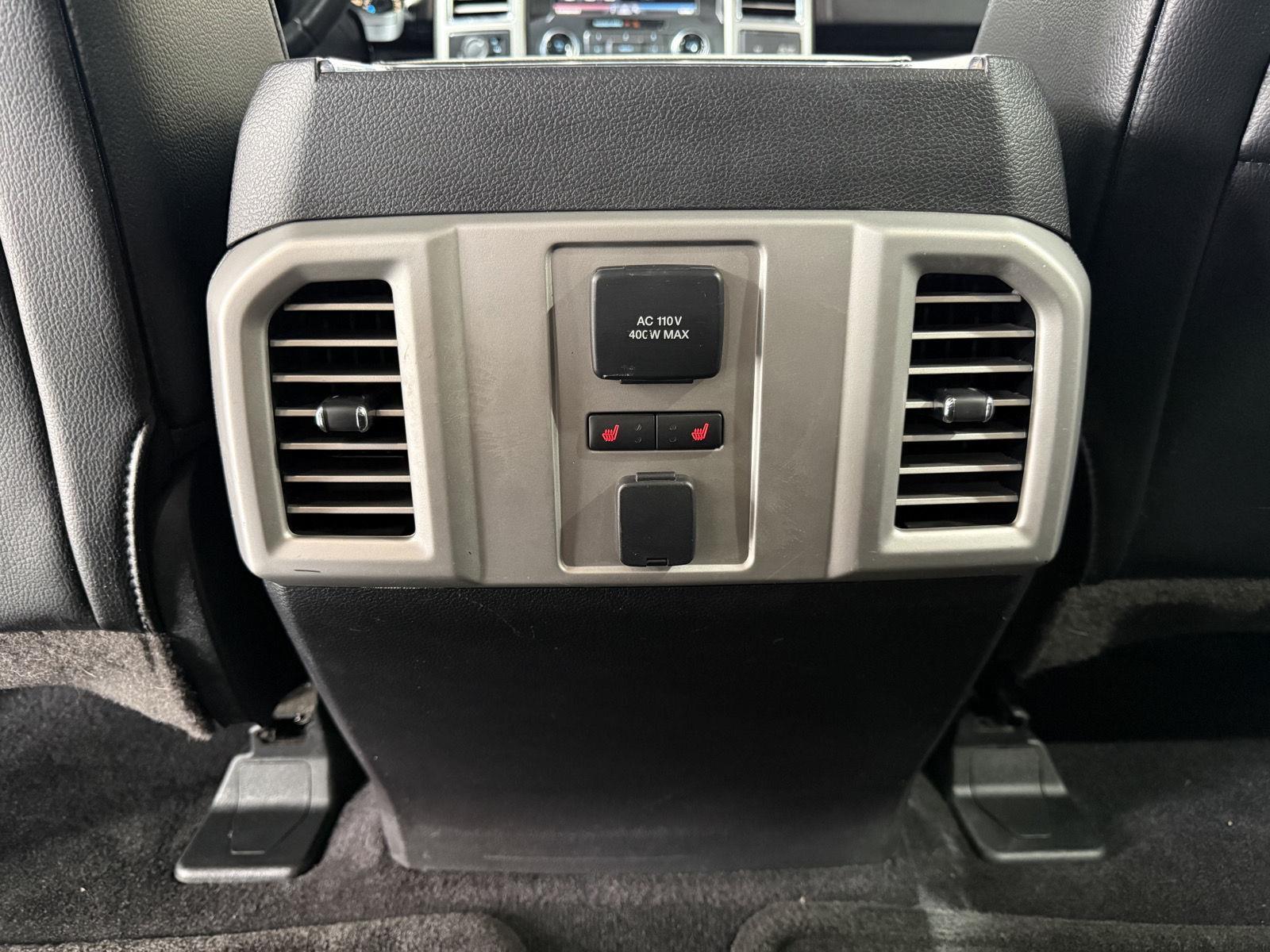Vehicle photo 34