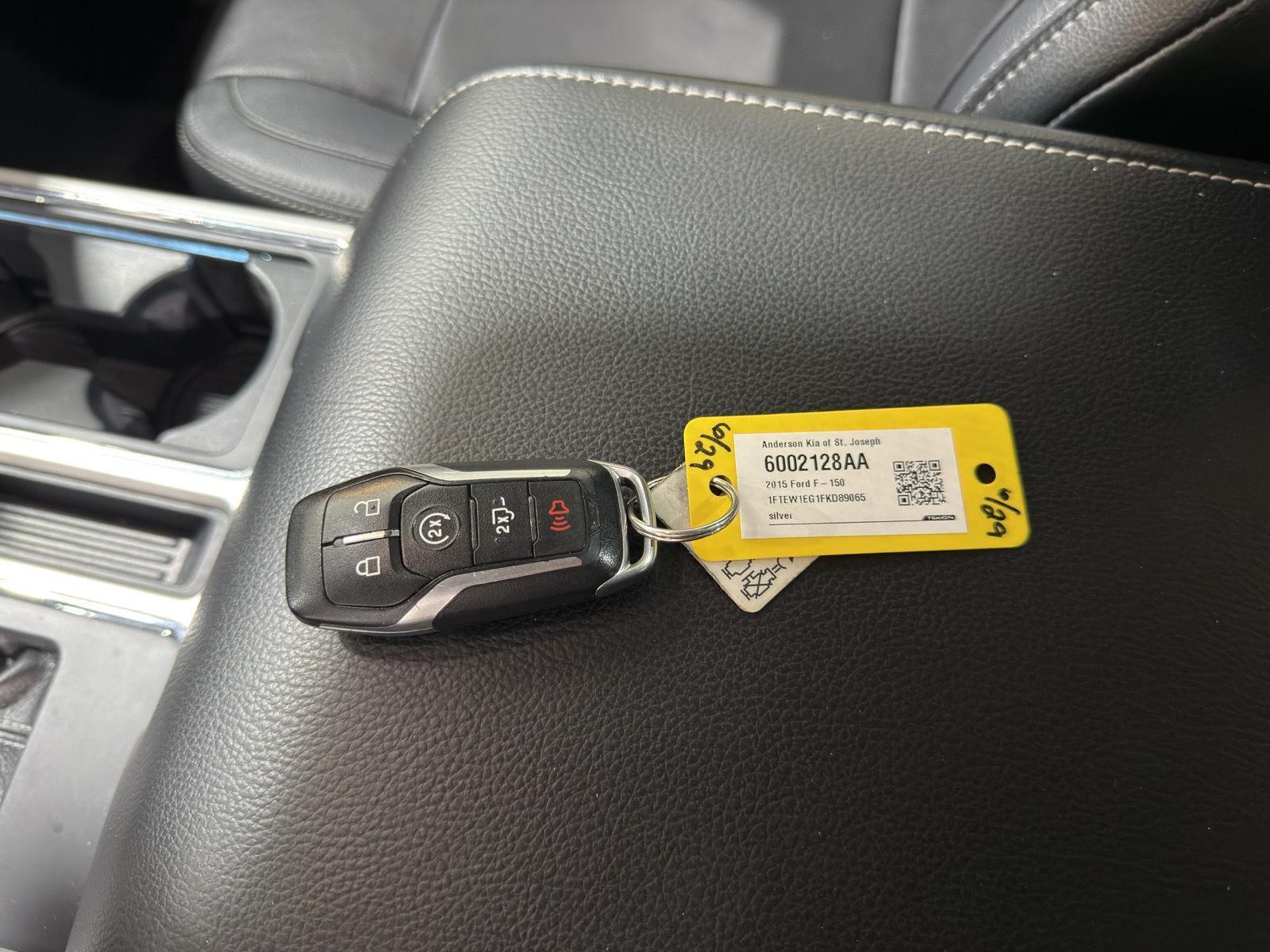 Vehicle photo 36