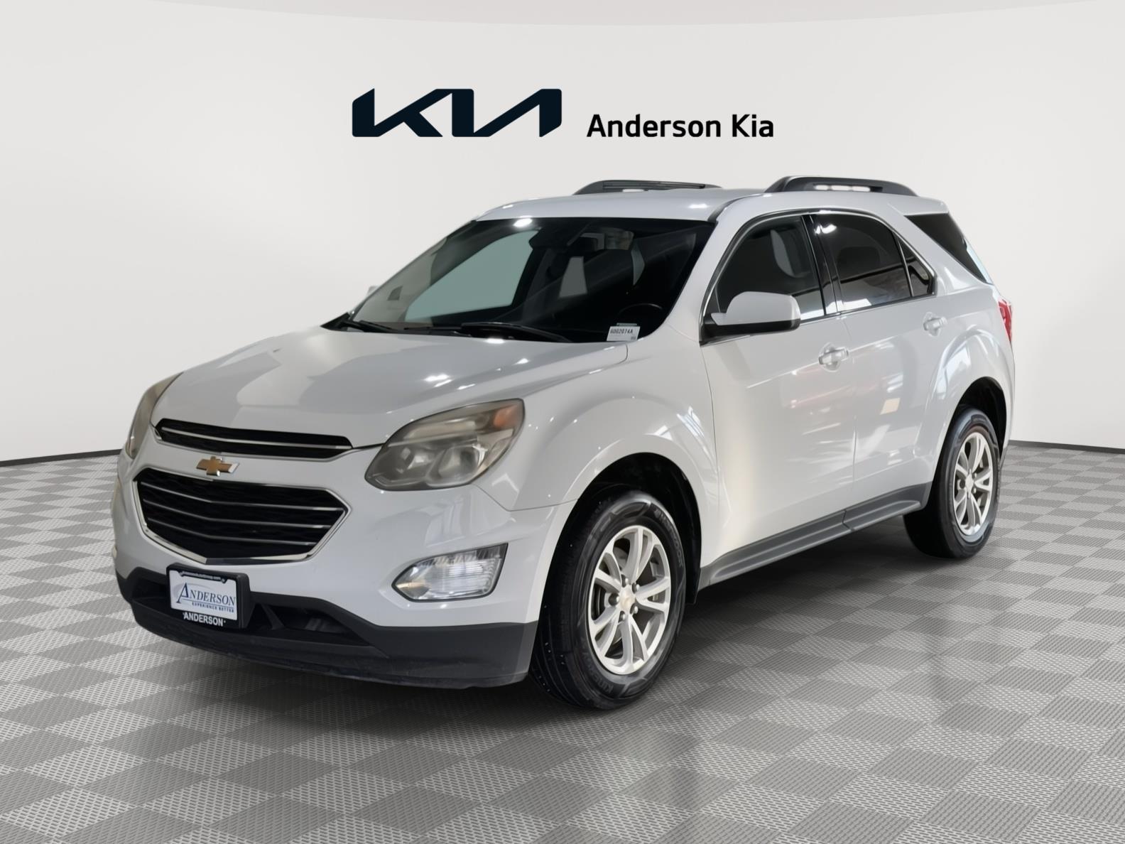 Vehicle photo 1