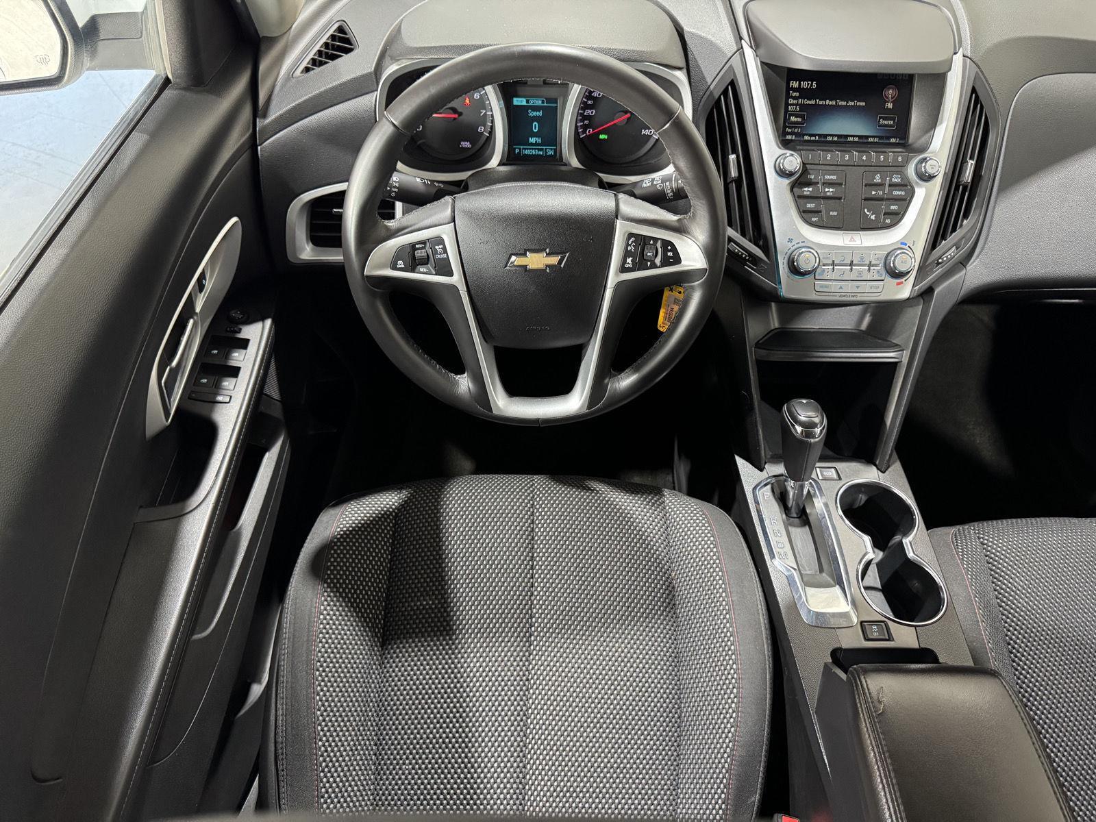 Vehicle photo 14