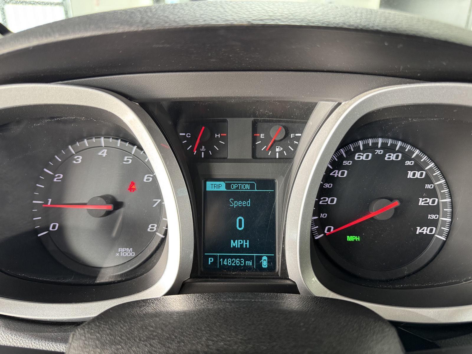 Vehicle photo 24