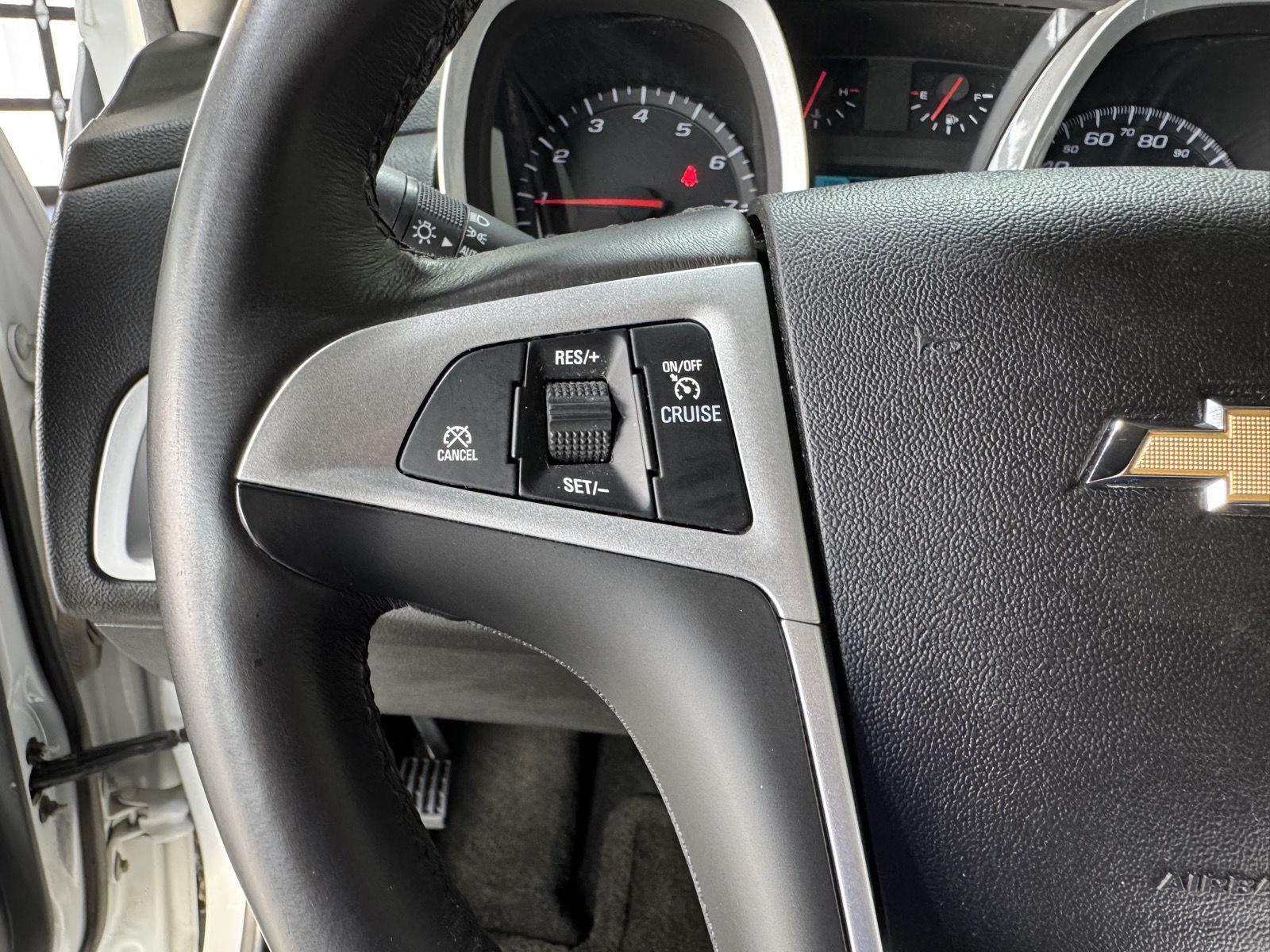 Vehicle photo 29