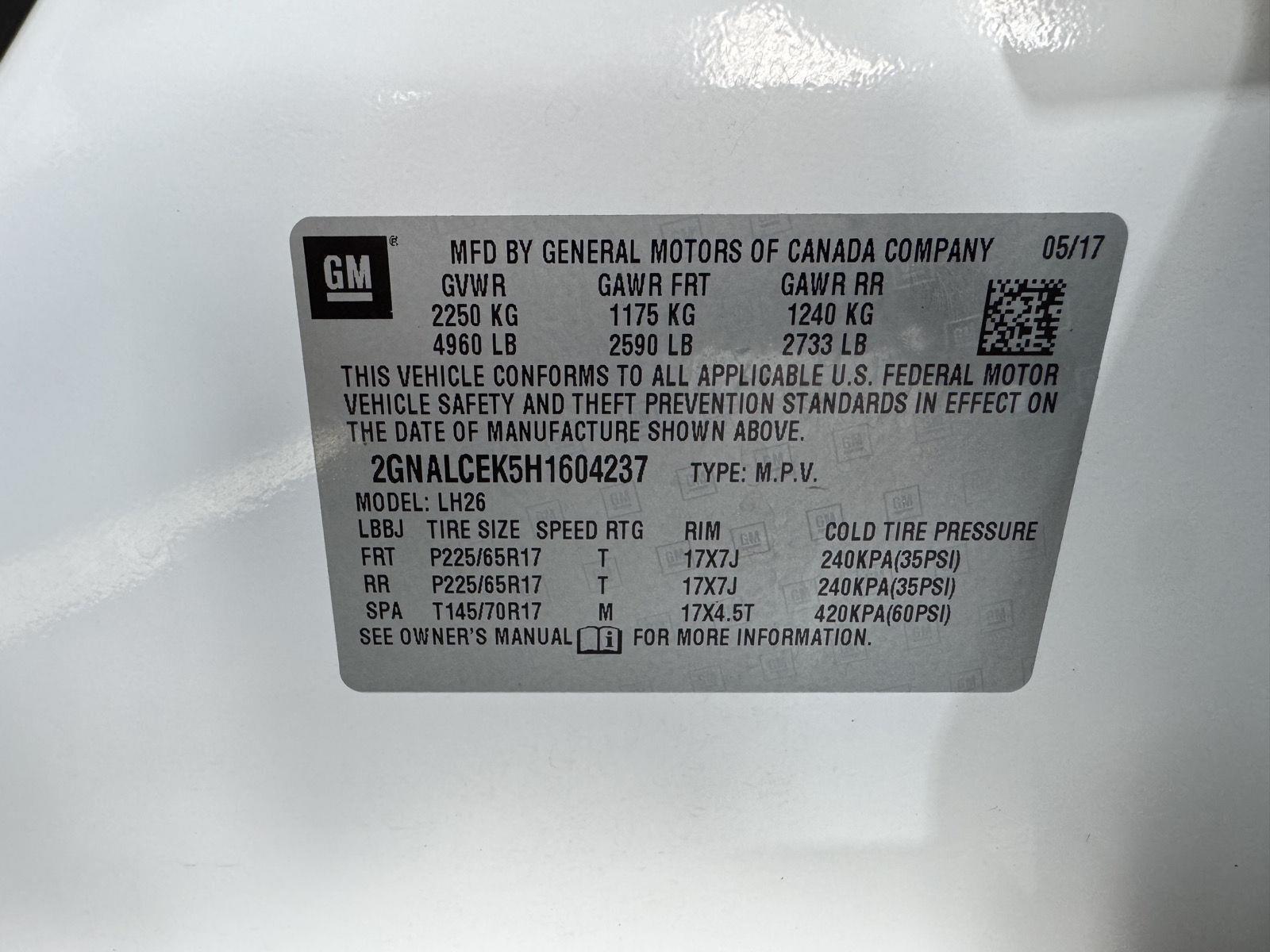 Vehicle photo 33