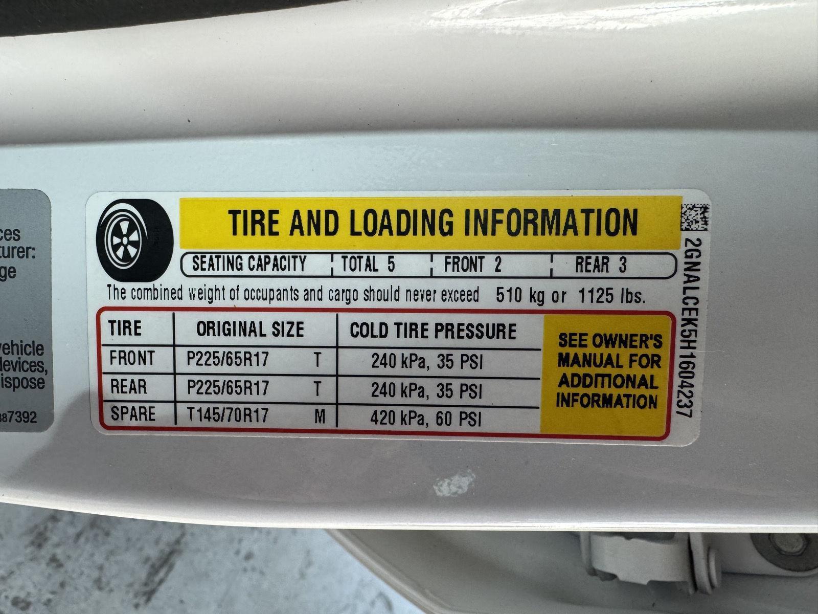 Vehicle photo 34