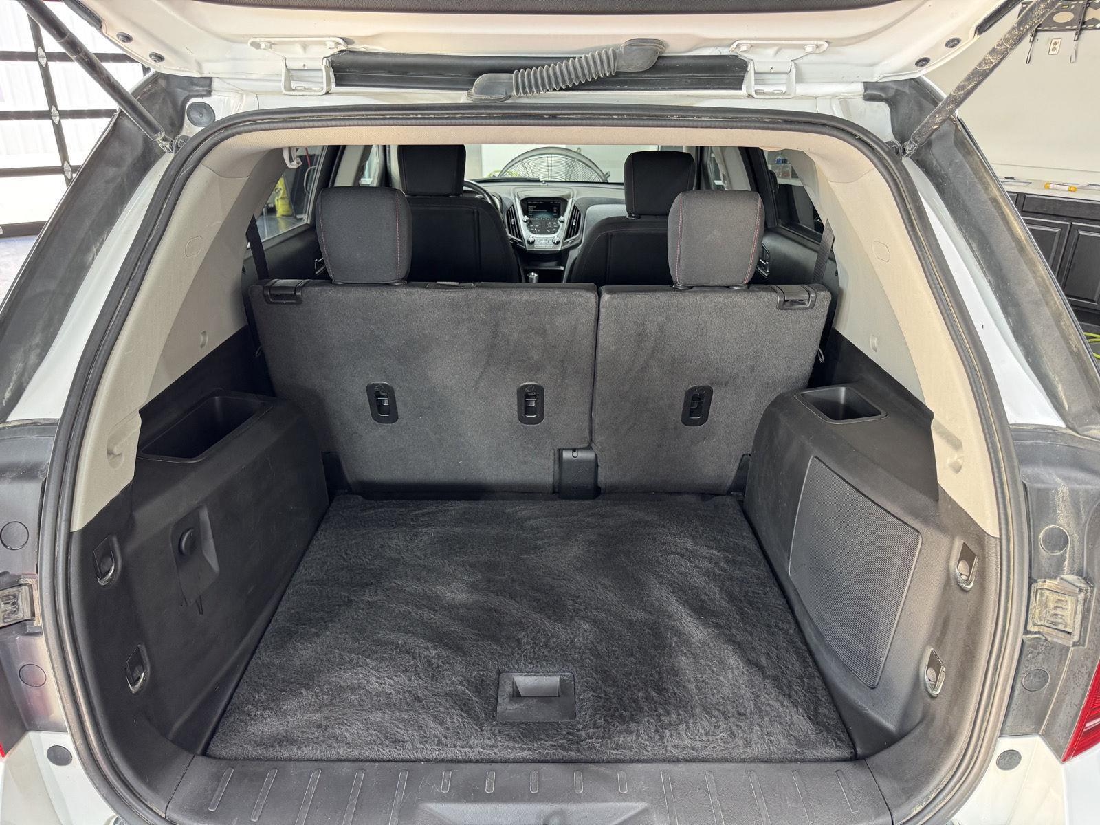 Vehicle photo 36