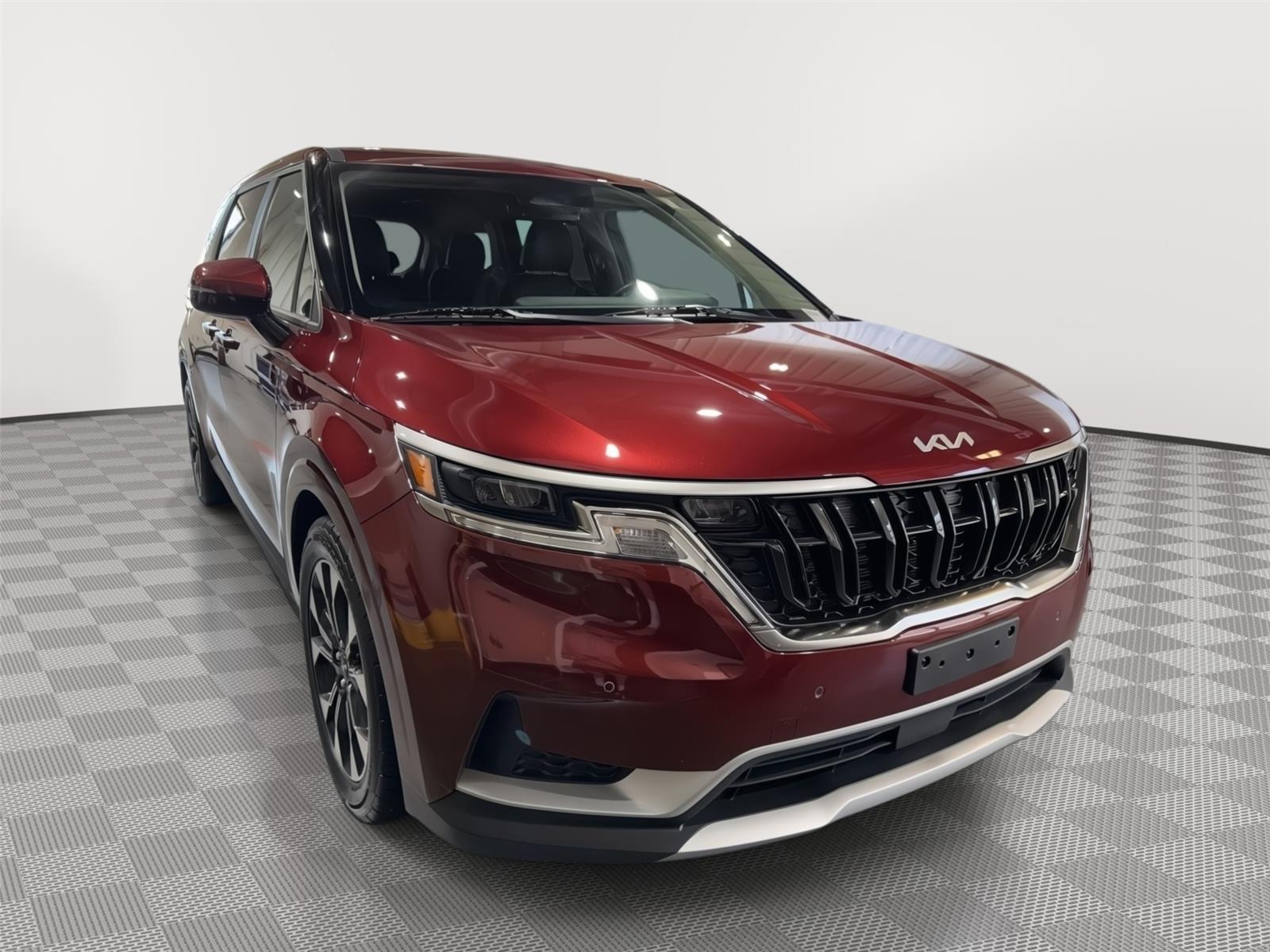 Vehicle photo 4