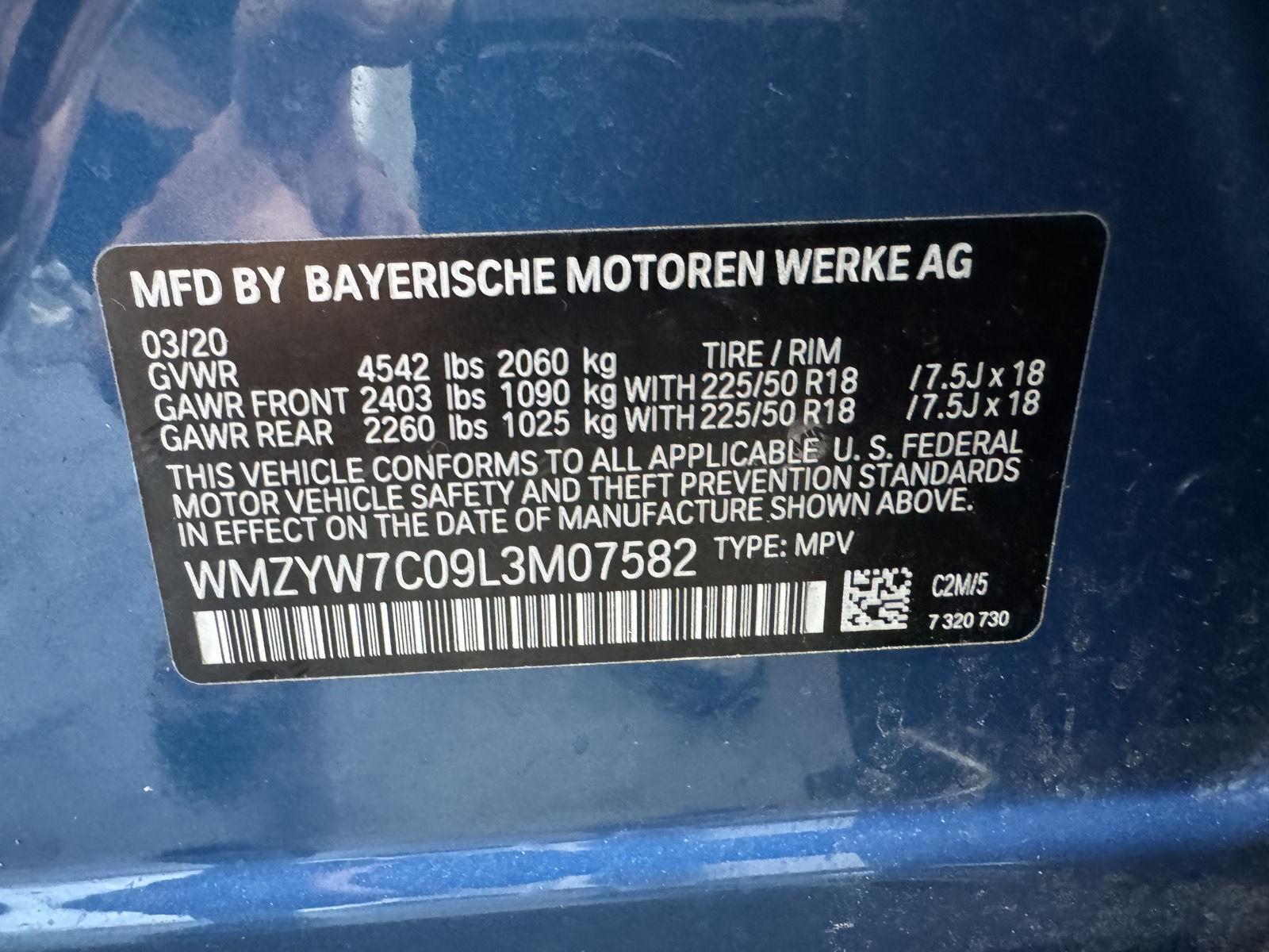 Vehicle photo 33