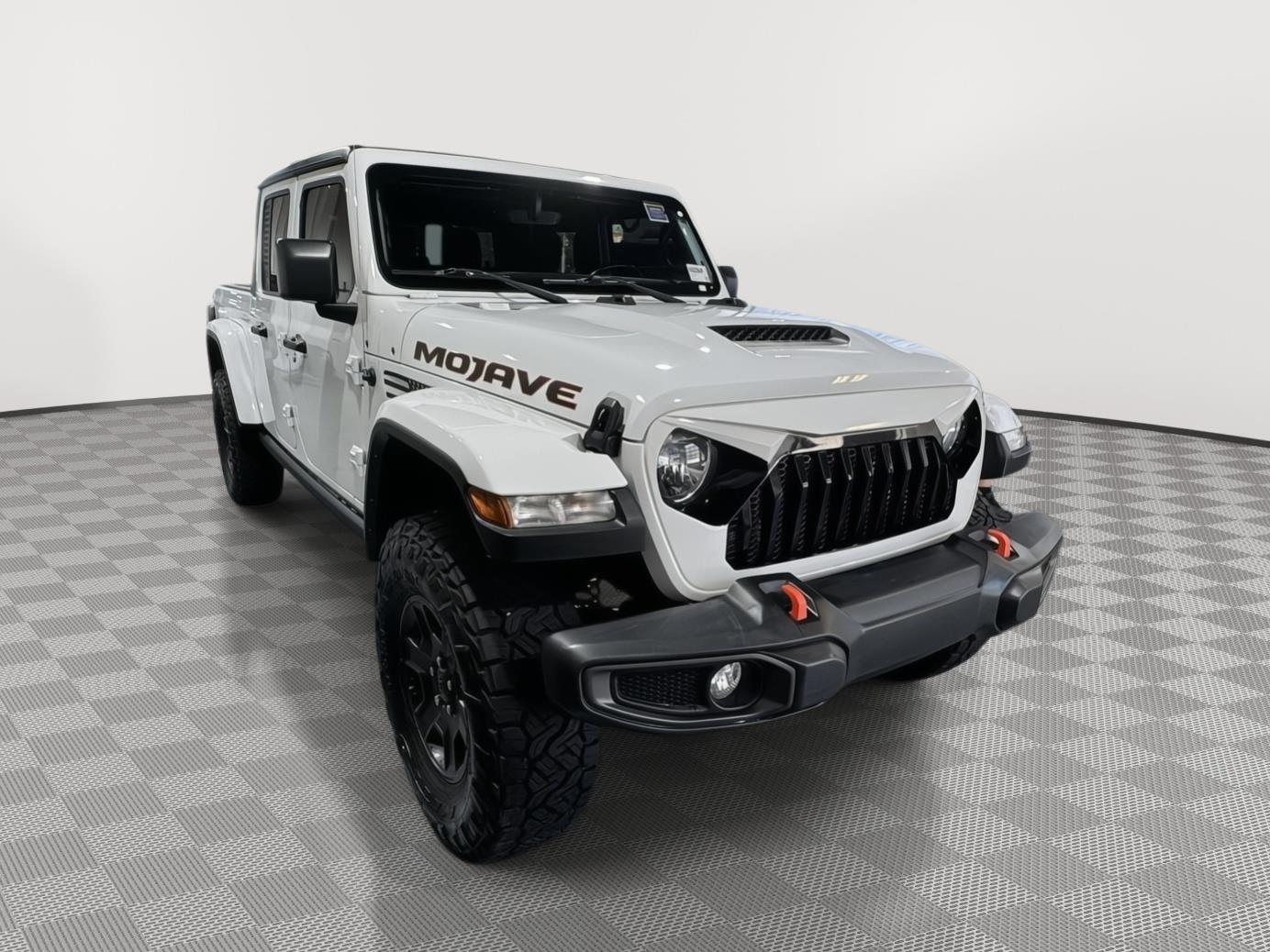 Vehicle photo 5