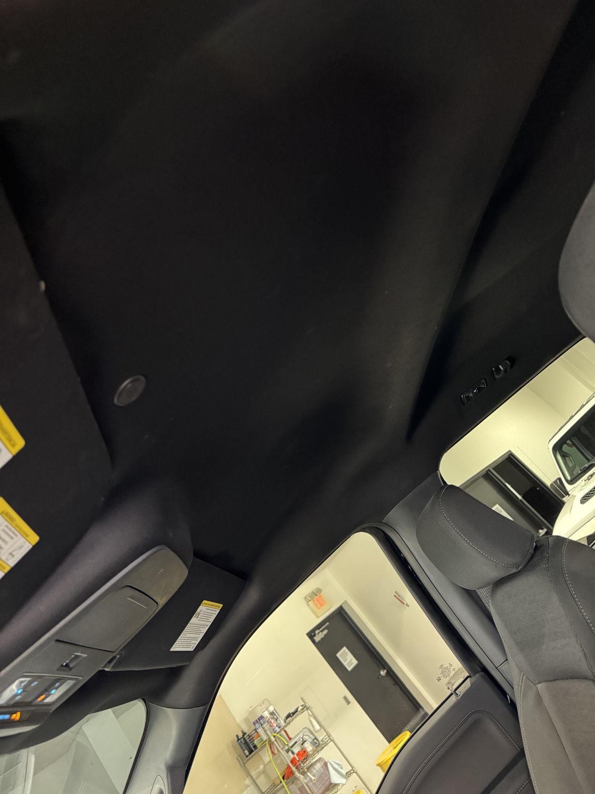 Vehicle photo 29