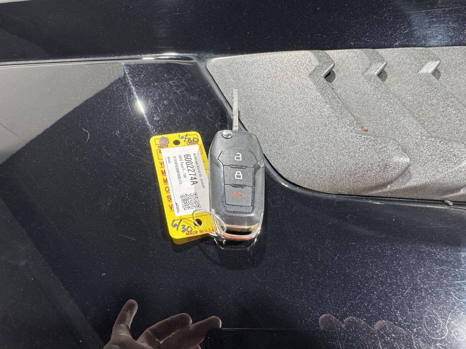 Vehicle photo 40