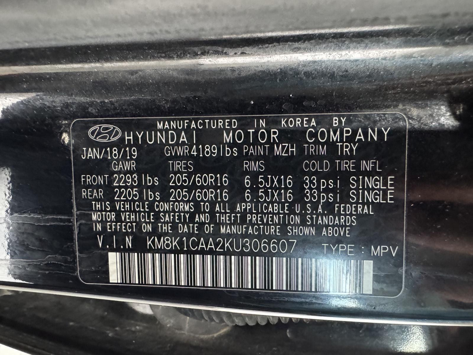 Vehicle photo 29
