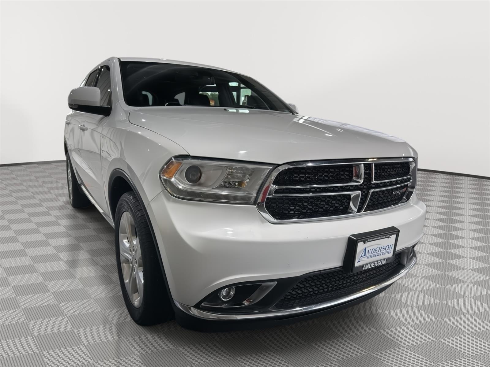 Vehicle photo 5