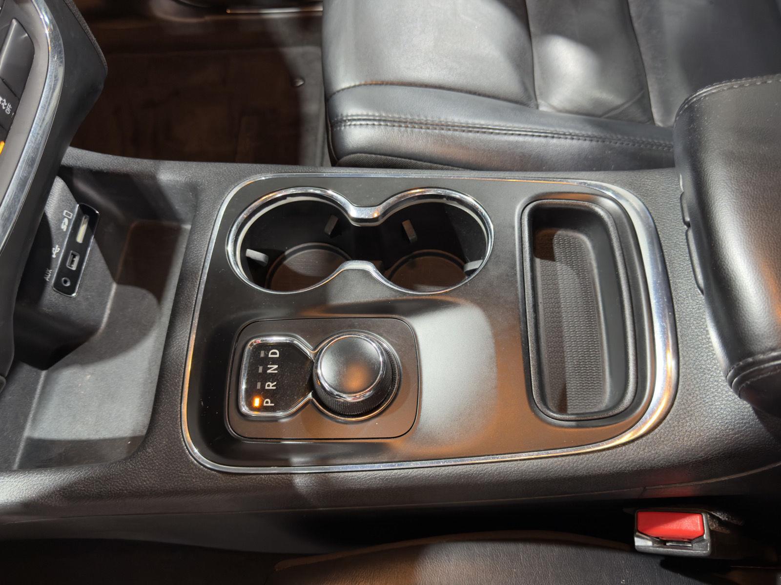 Vehicle photo 36