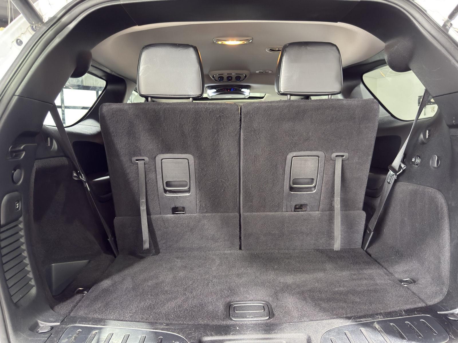 Vehicle photo 41