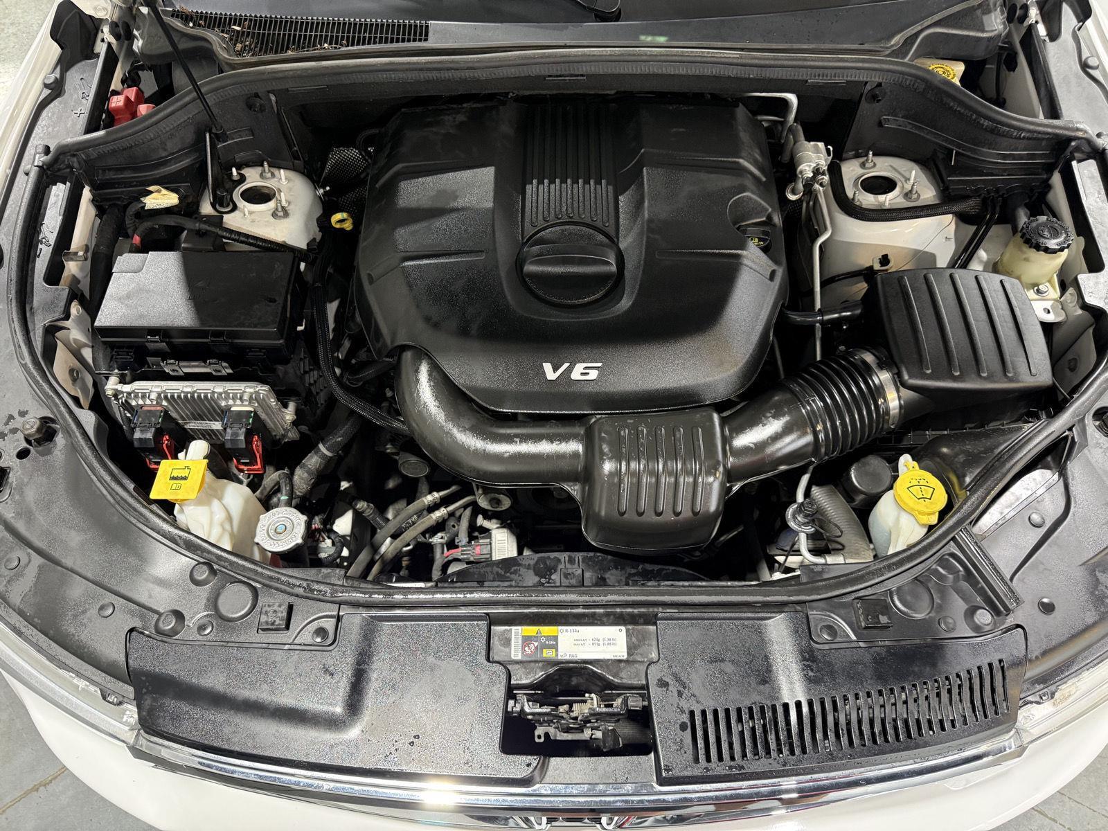Vehicle photo 42