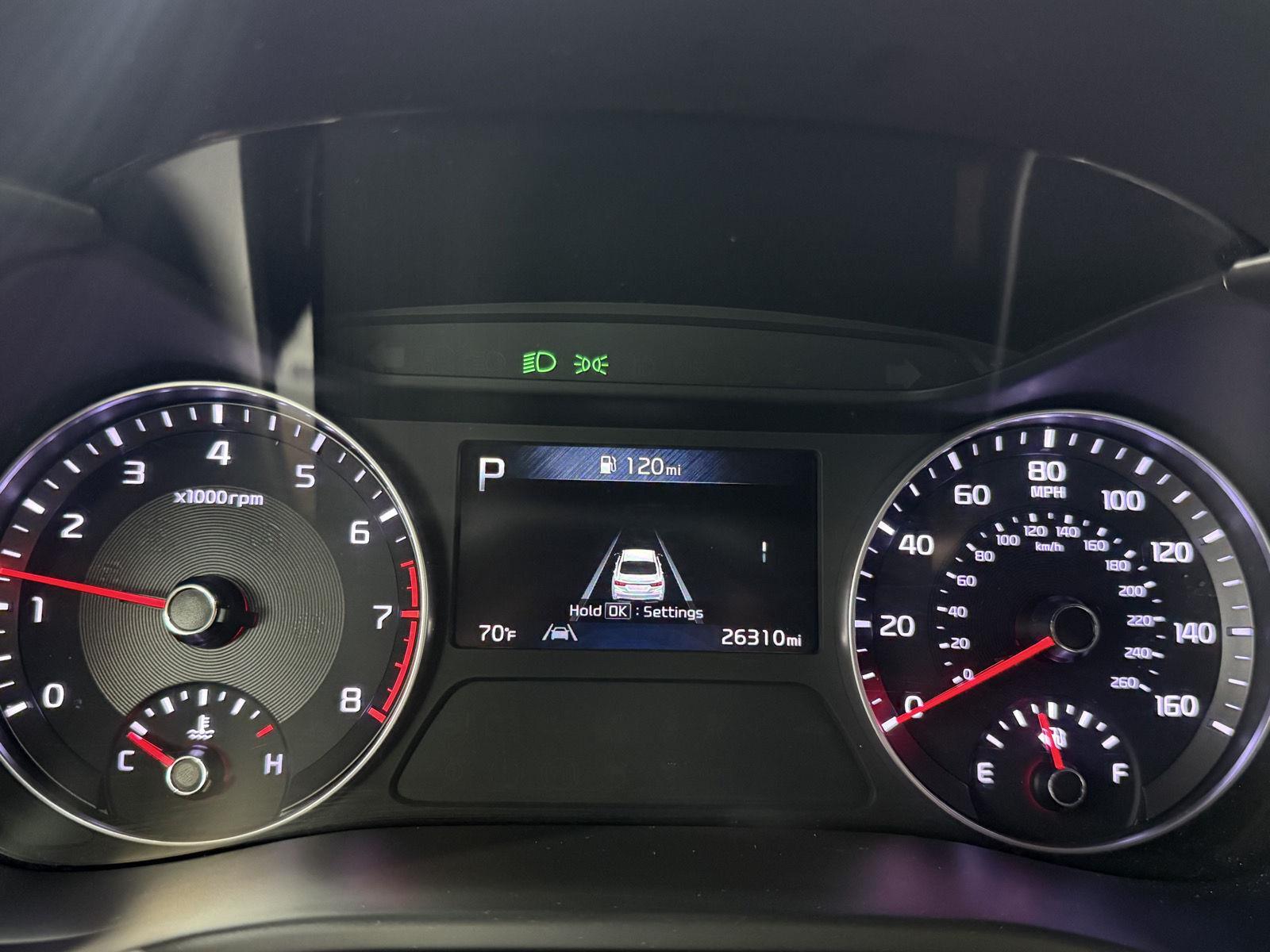Vehicle photo 3