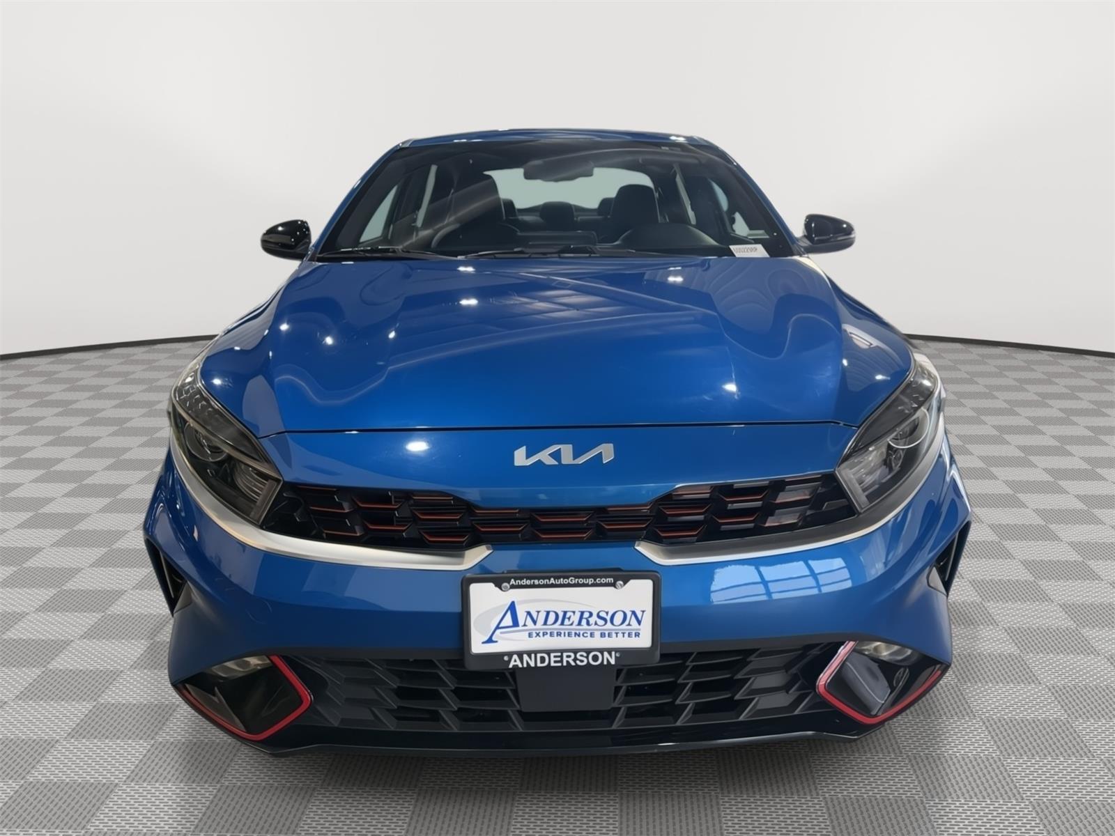 Vehicle photo 4