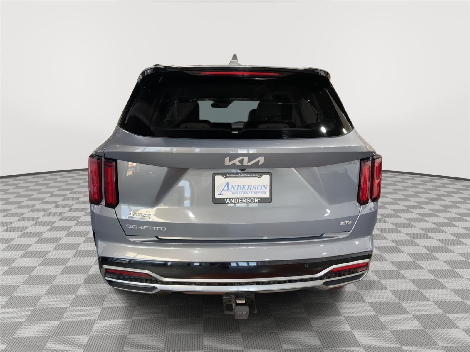 Vehicle photo 8