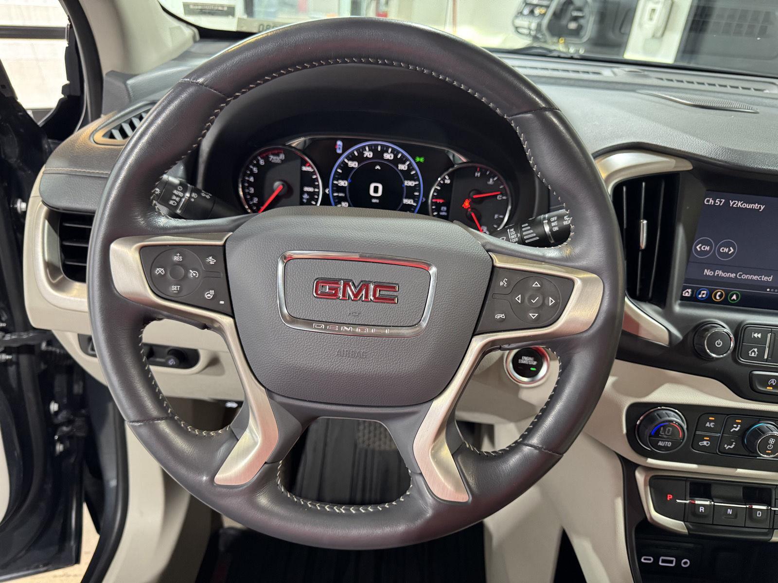 Vehicle photo 12