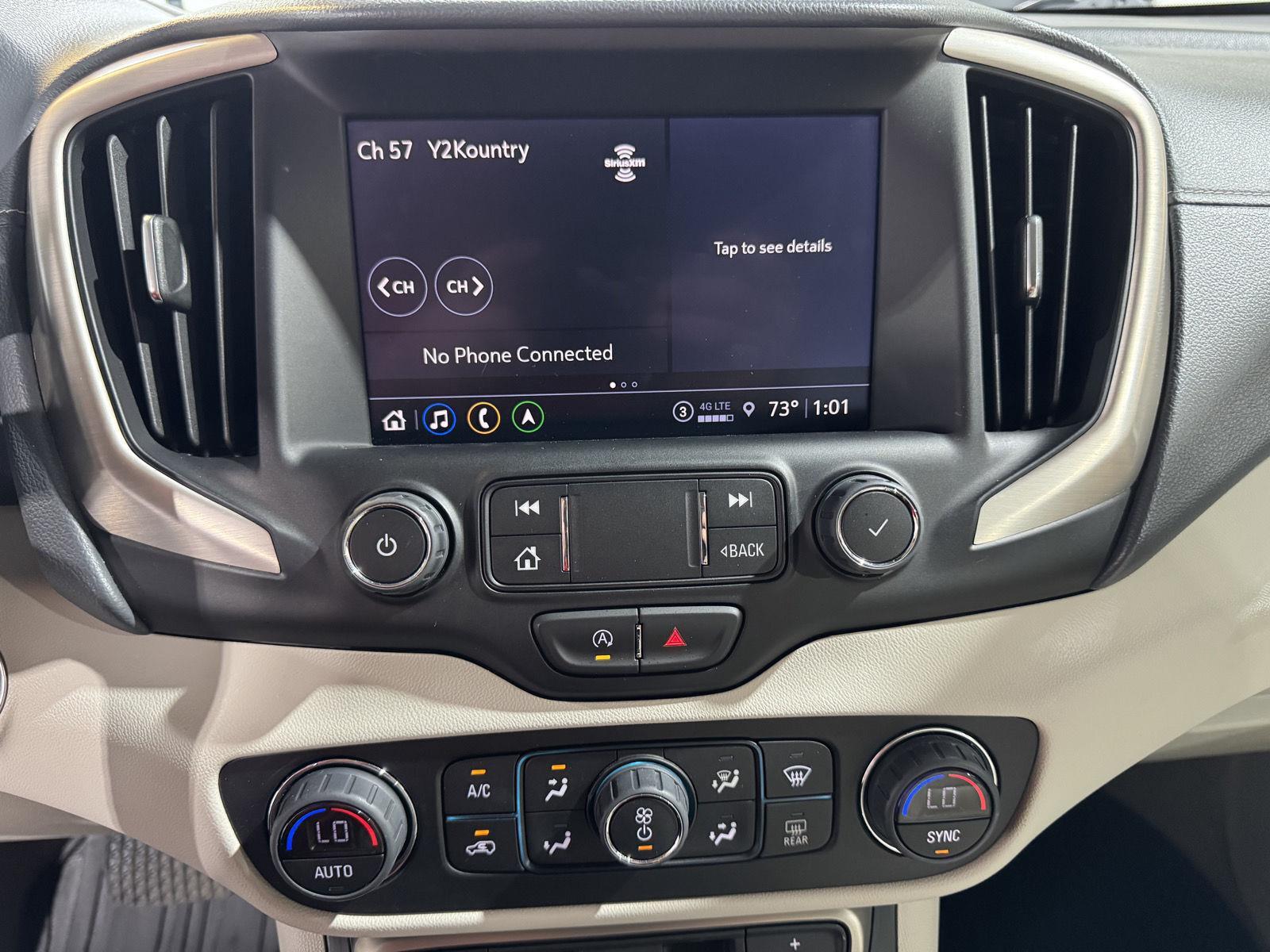 Vehicle photo 30