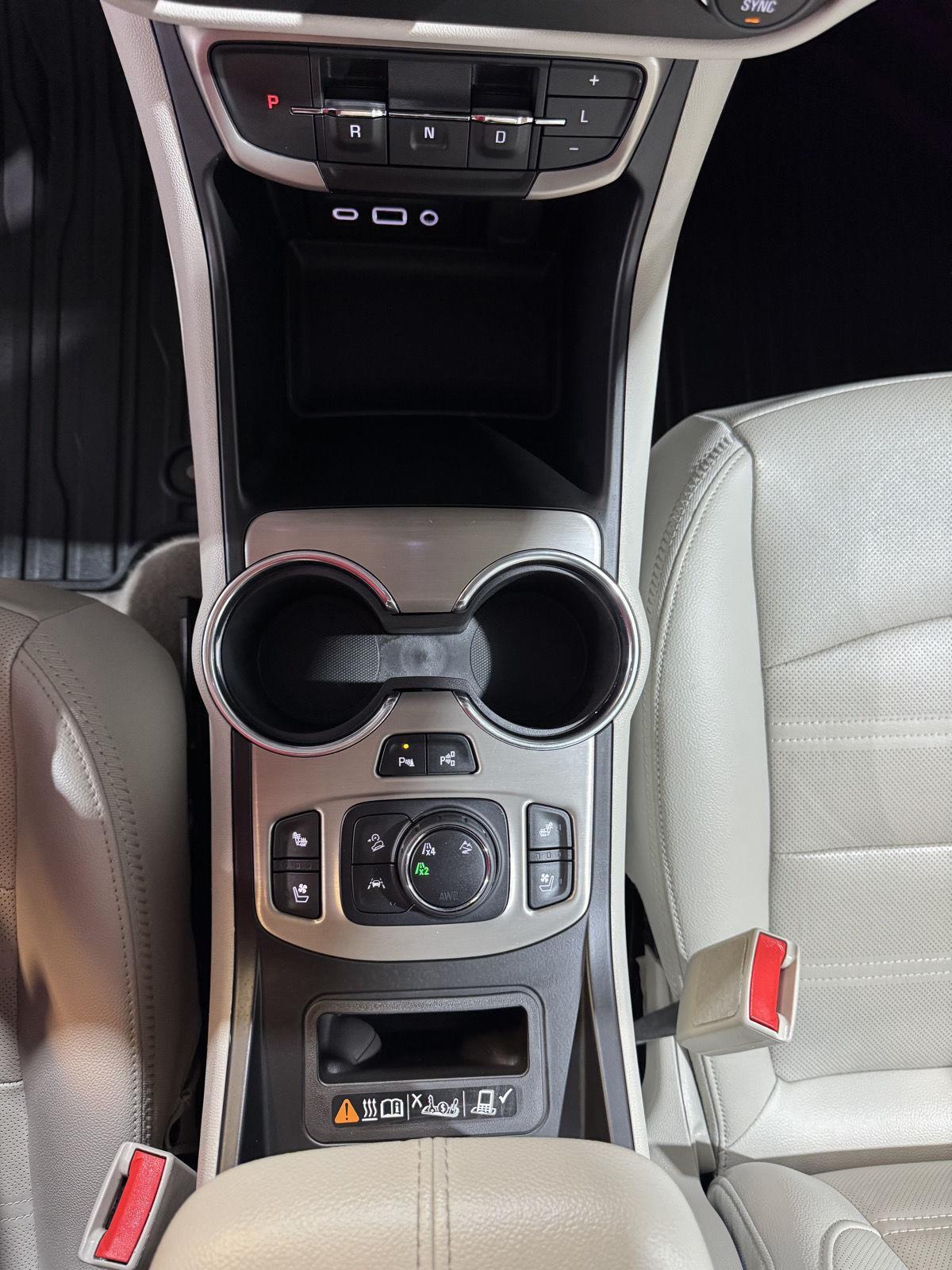 Vehicle photo 32