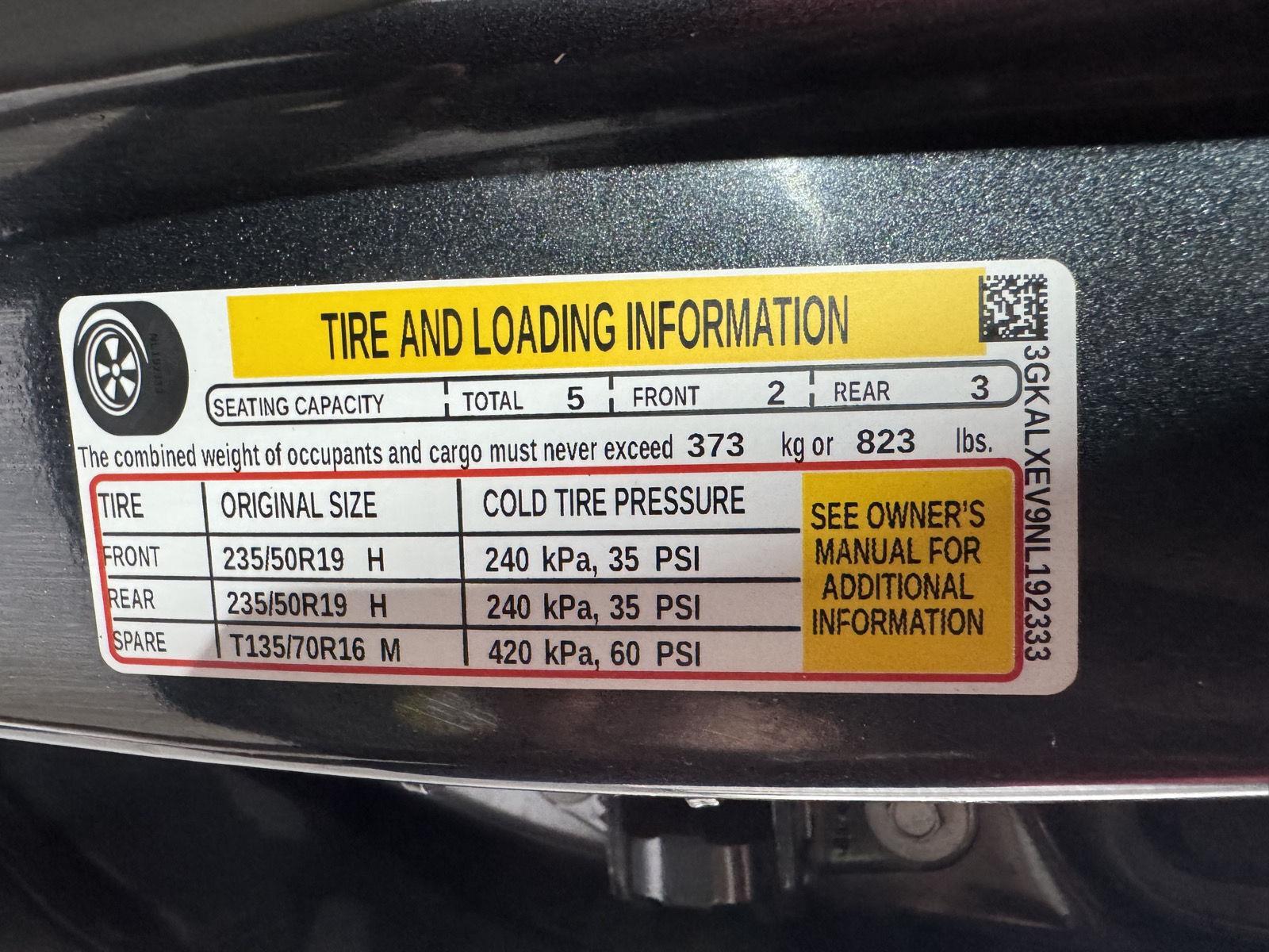 Vehicle photo 37