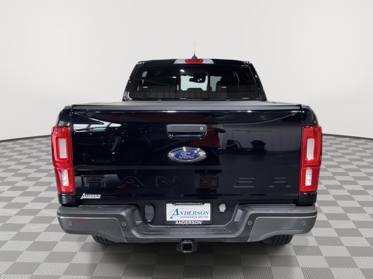 Vehicle photo 8