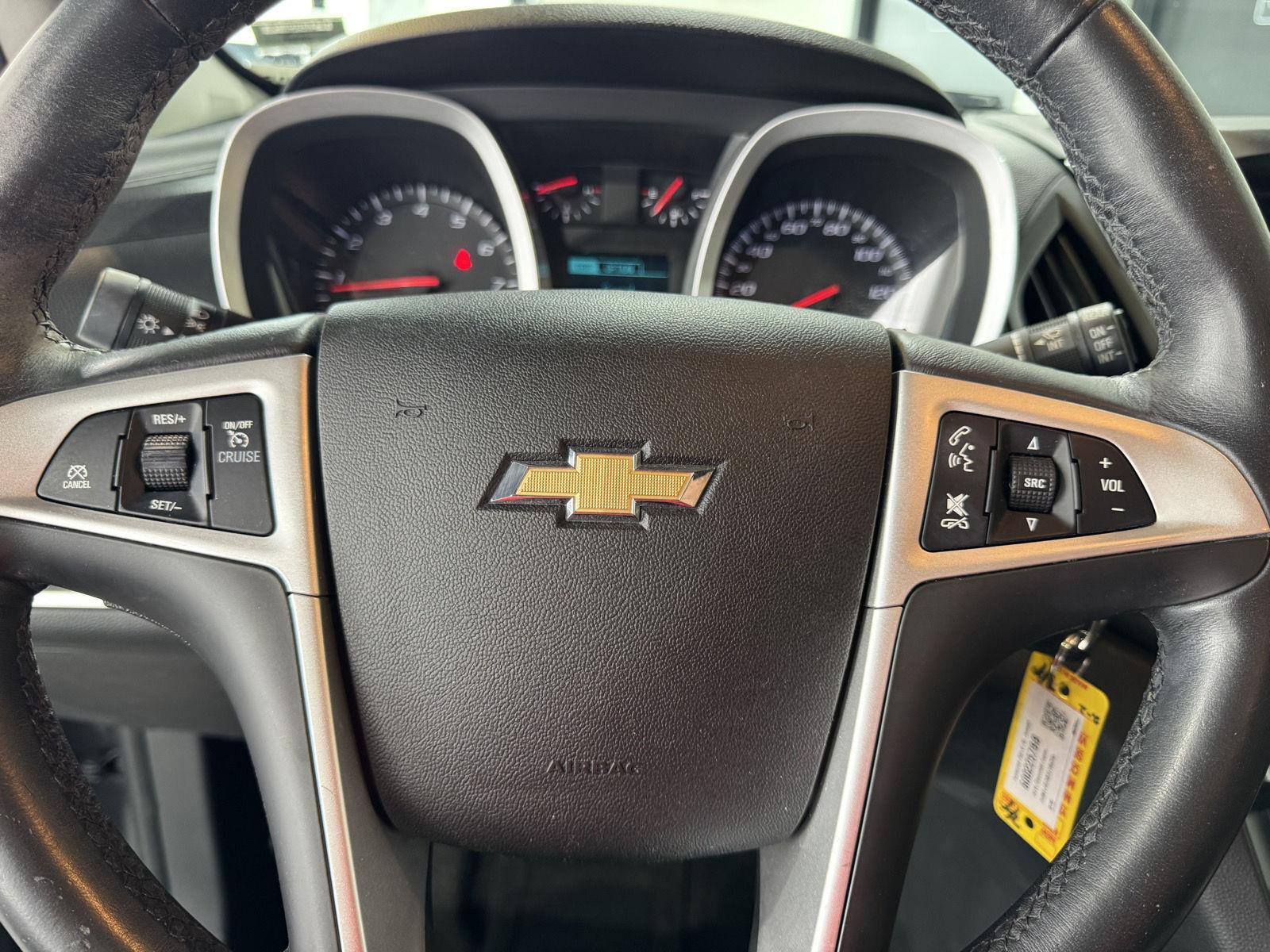 Vehicle photo 13