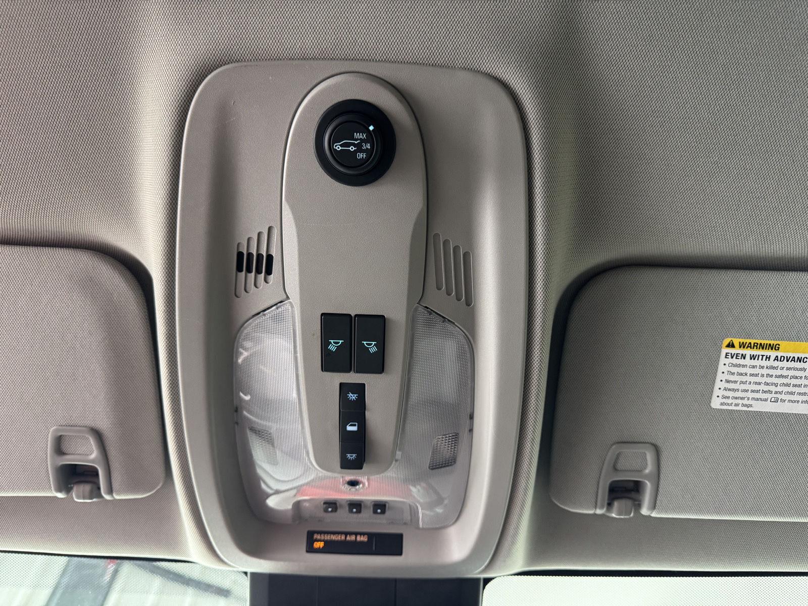 Vehicle photo 27