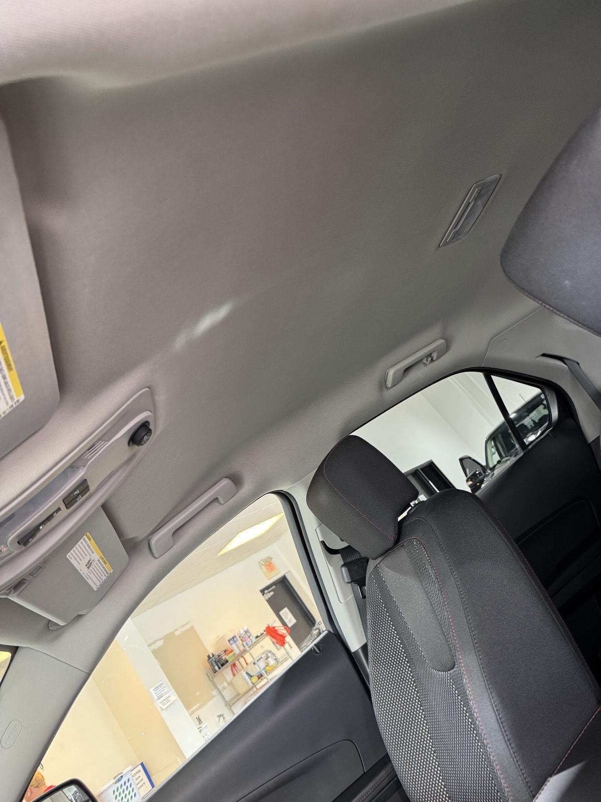 Vehicle photo 28