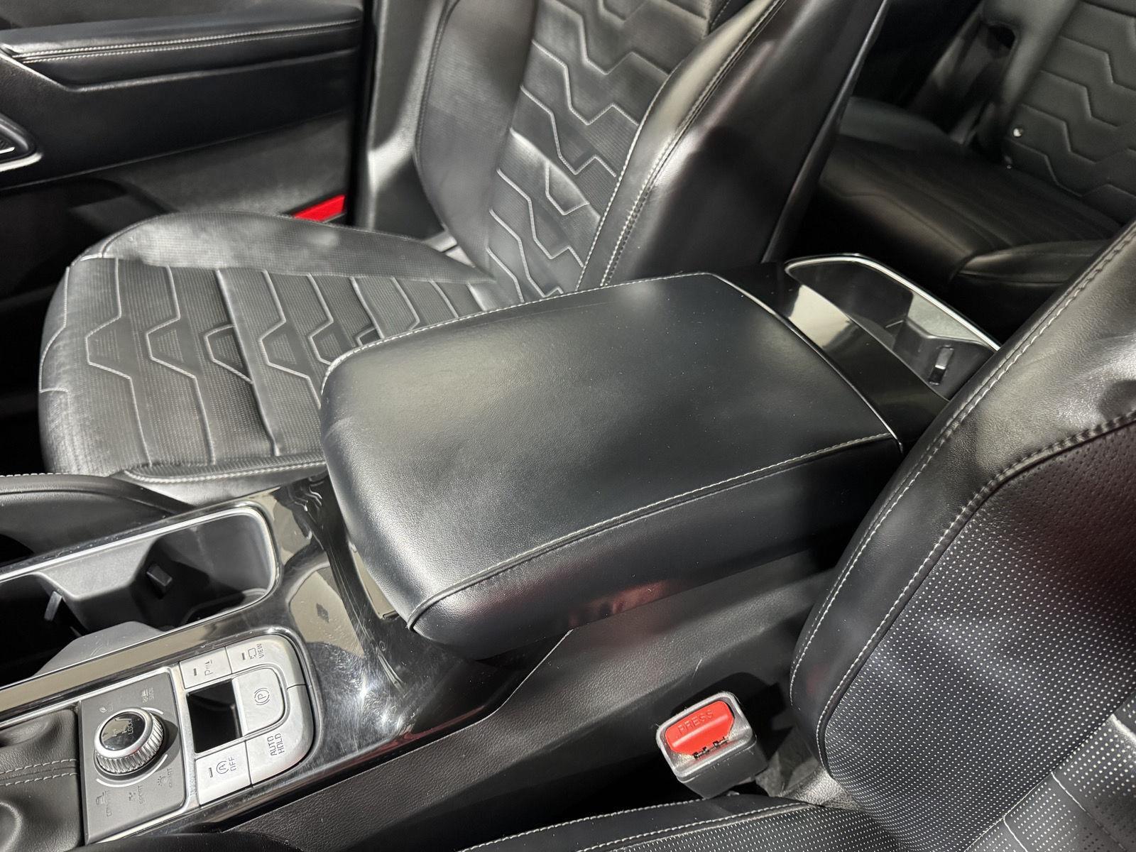 Vehicle photo 39