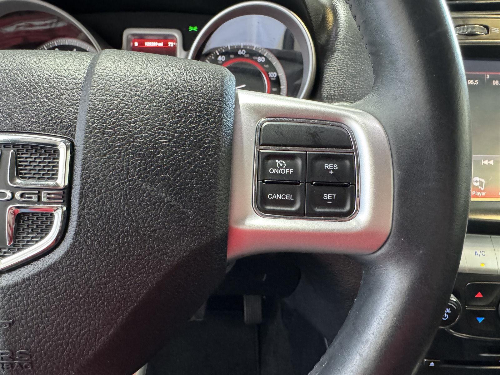 Vehicle photo 15
