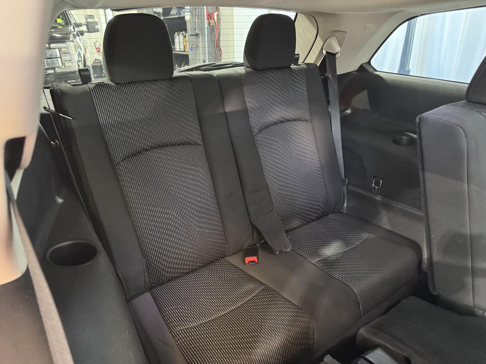 Vehicle photo 26