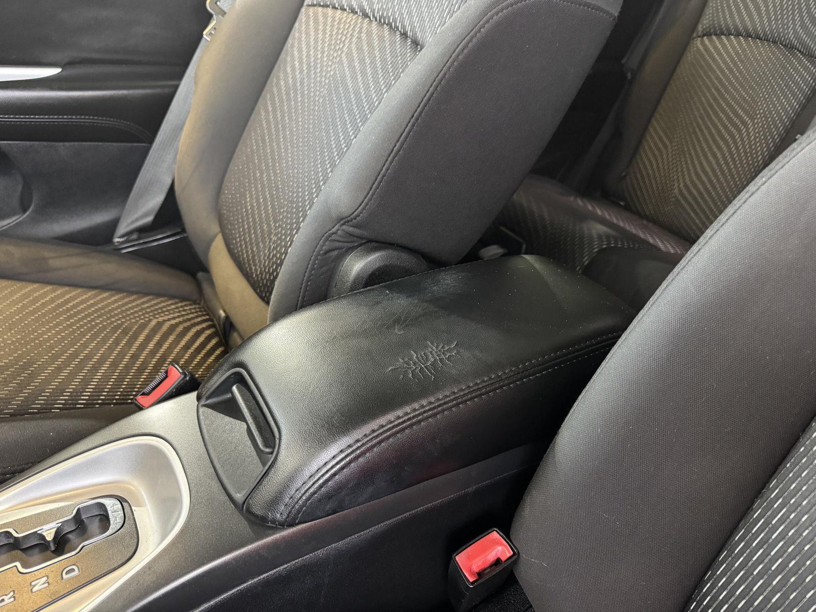 Vehicle photo 36