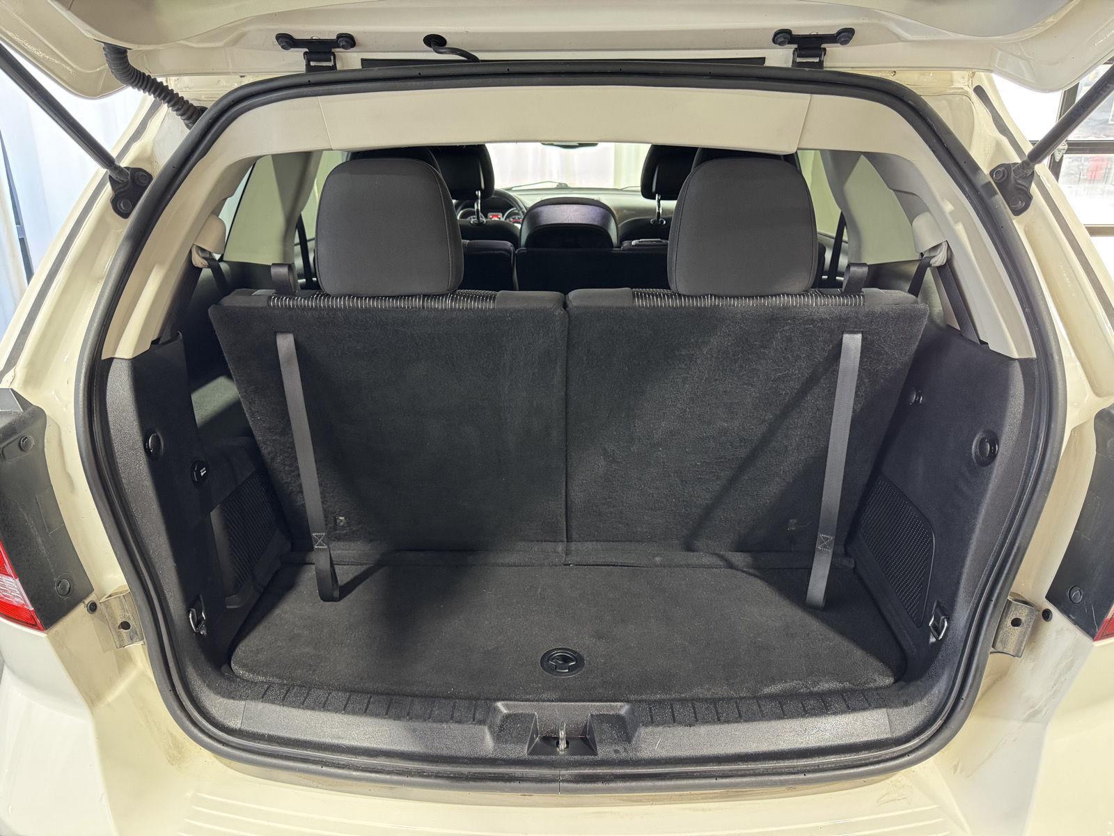 Vehicle photo 40
