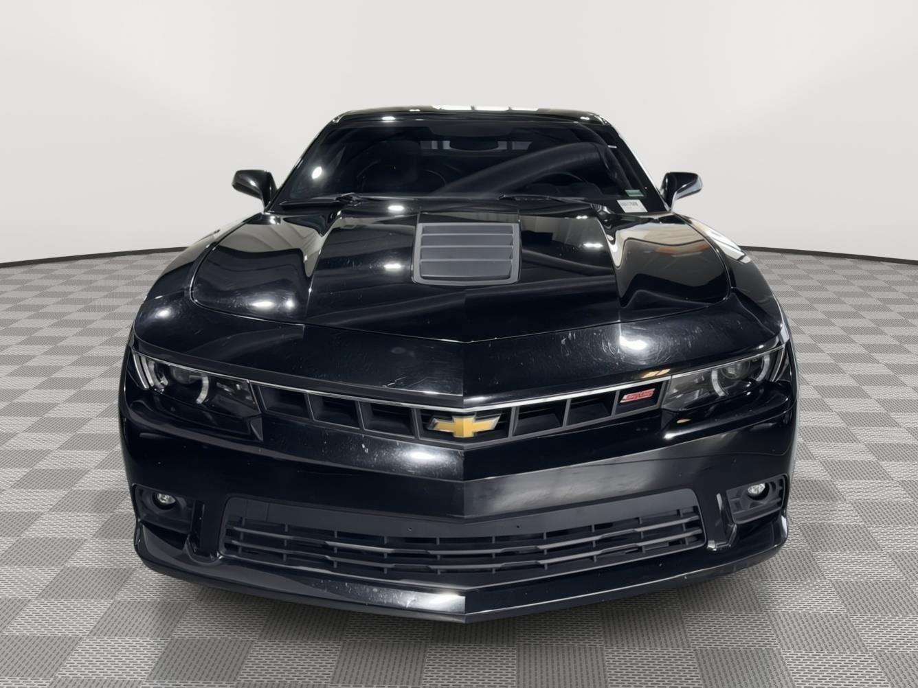 Vehicle photo 4