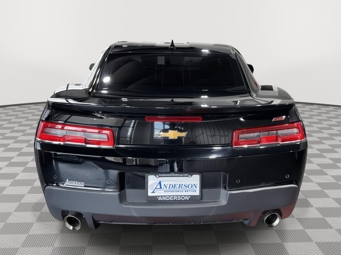 Vehicle photo 8