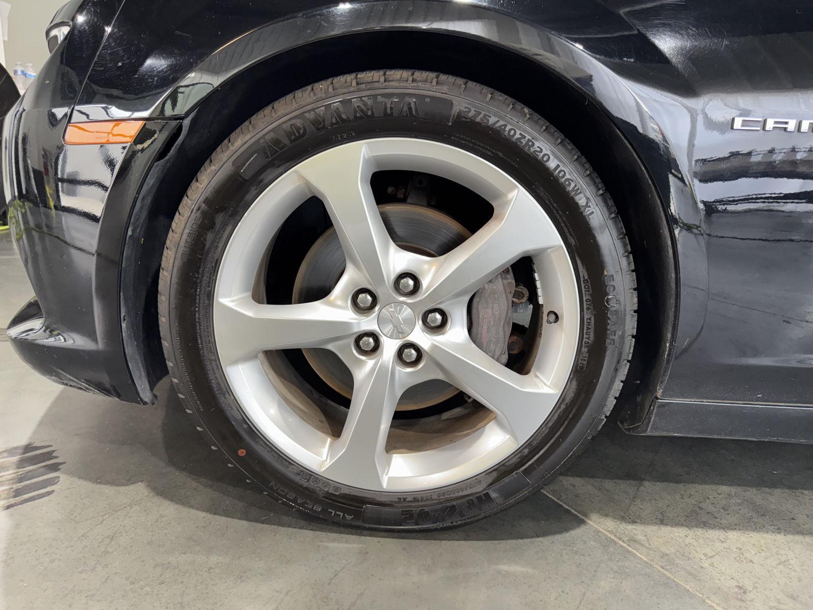 Vehicle photo 10