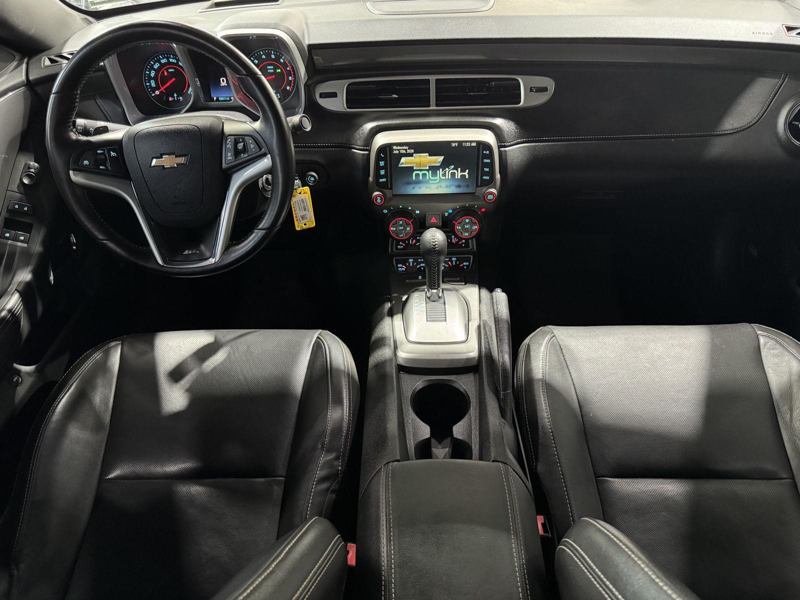 Vehicle photo 19