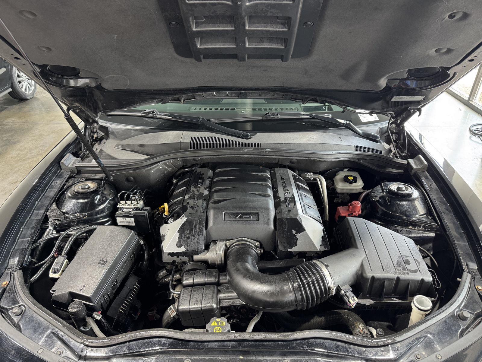 Vehicle photo 34