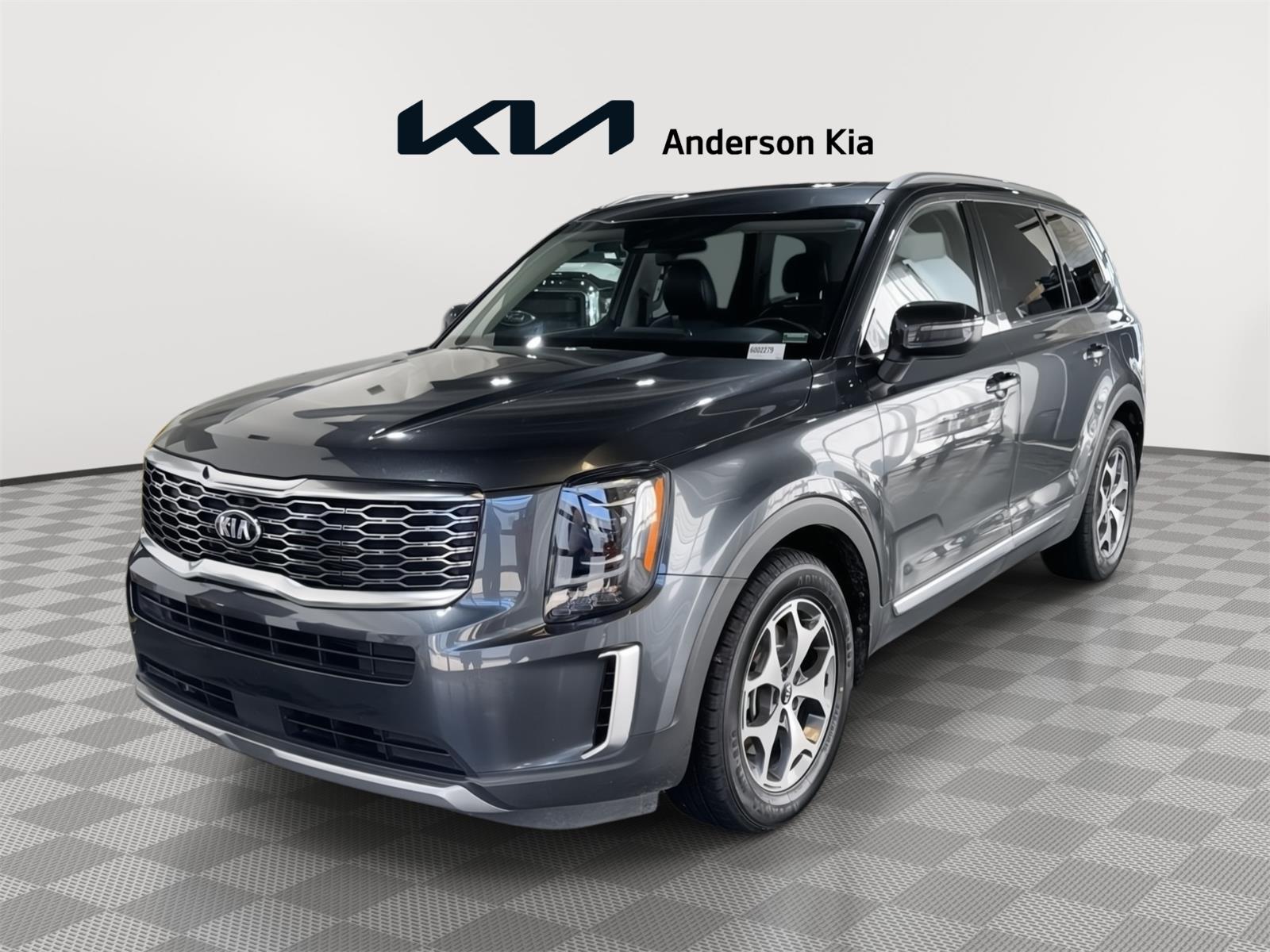 Vehicle photo 1