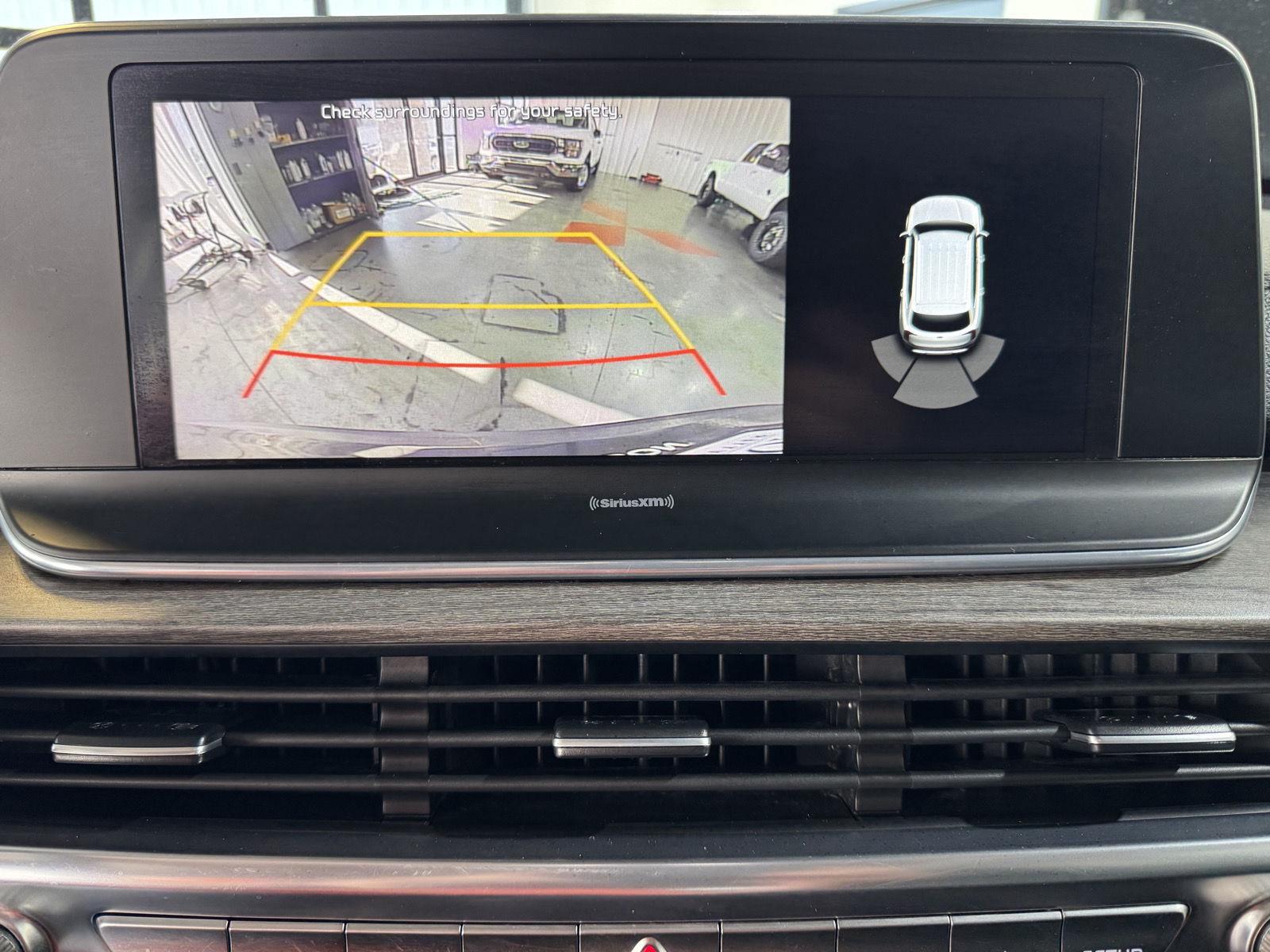 Vehicle photo 32