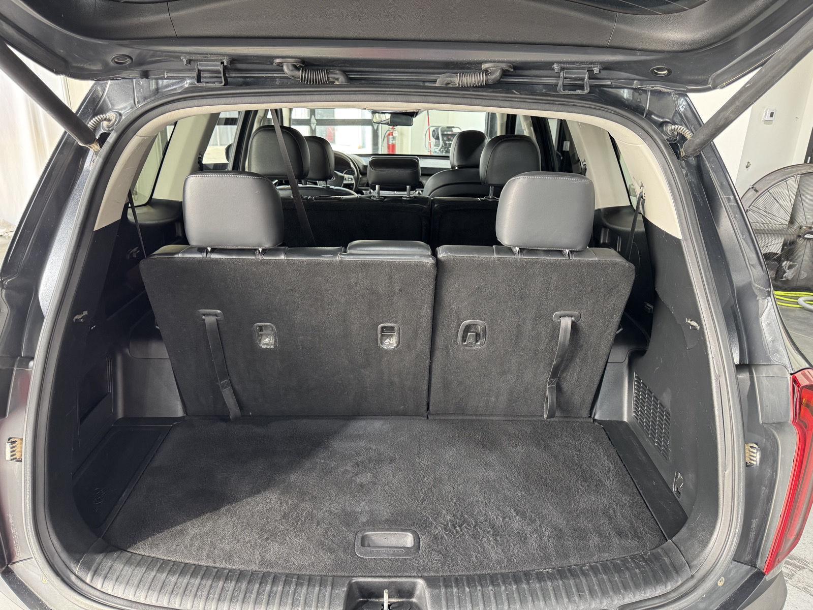 Vehicle photo 41